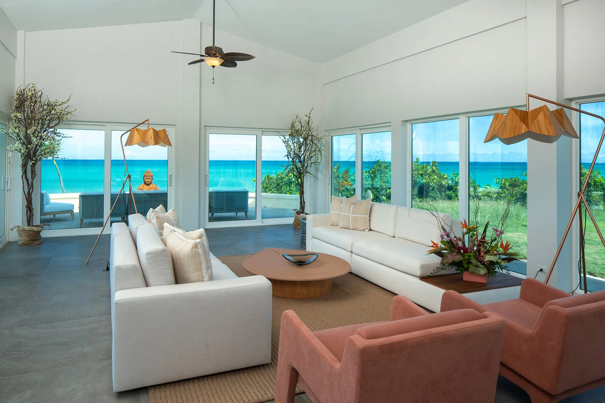 beachouse-family-room.jpg