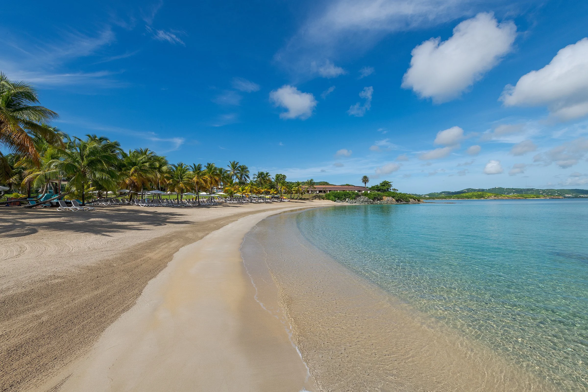 Mermaid-Beach-at-The-Buccaneer.jpg