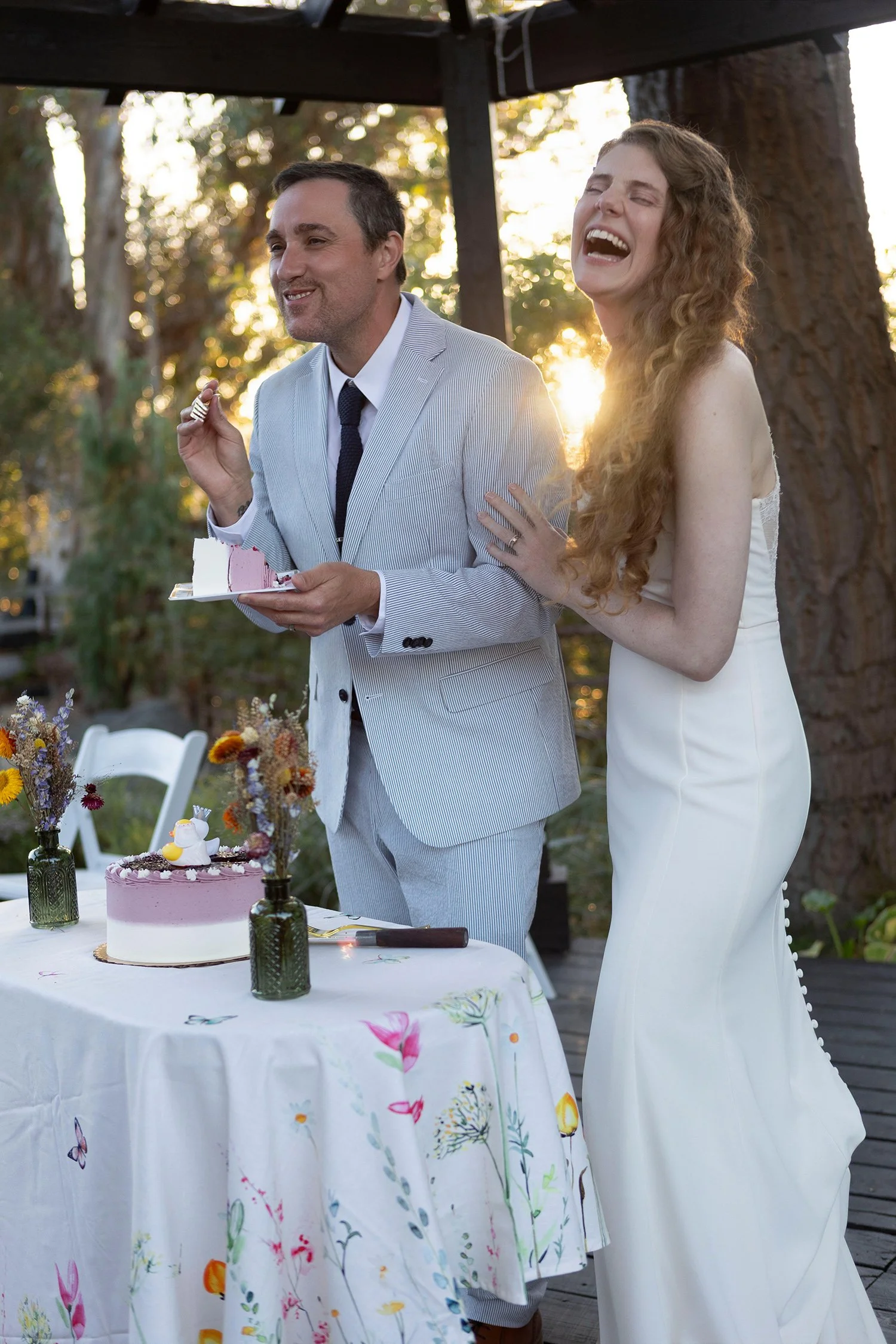wedding-cake-harmony-california-photographer.jpg