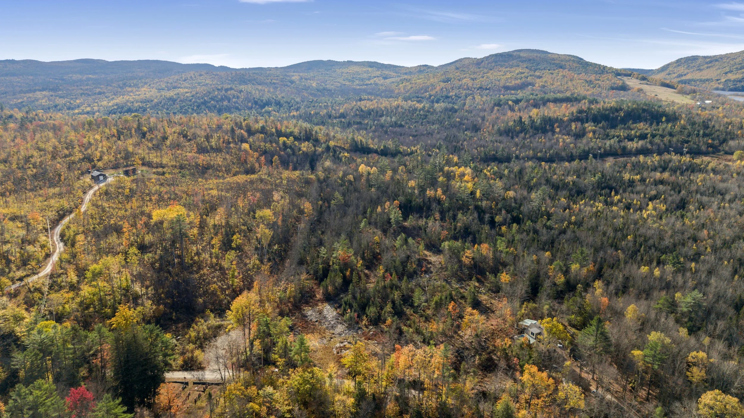 DJI_20251016092324_0002_D.jpg
