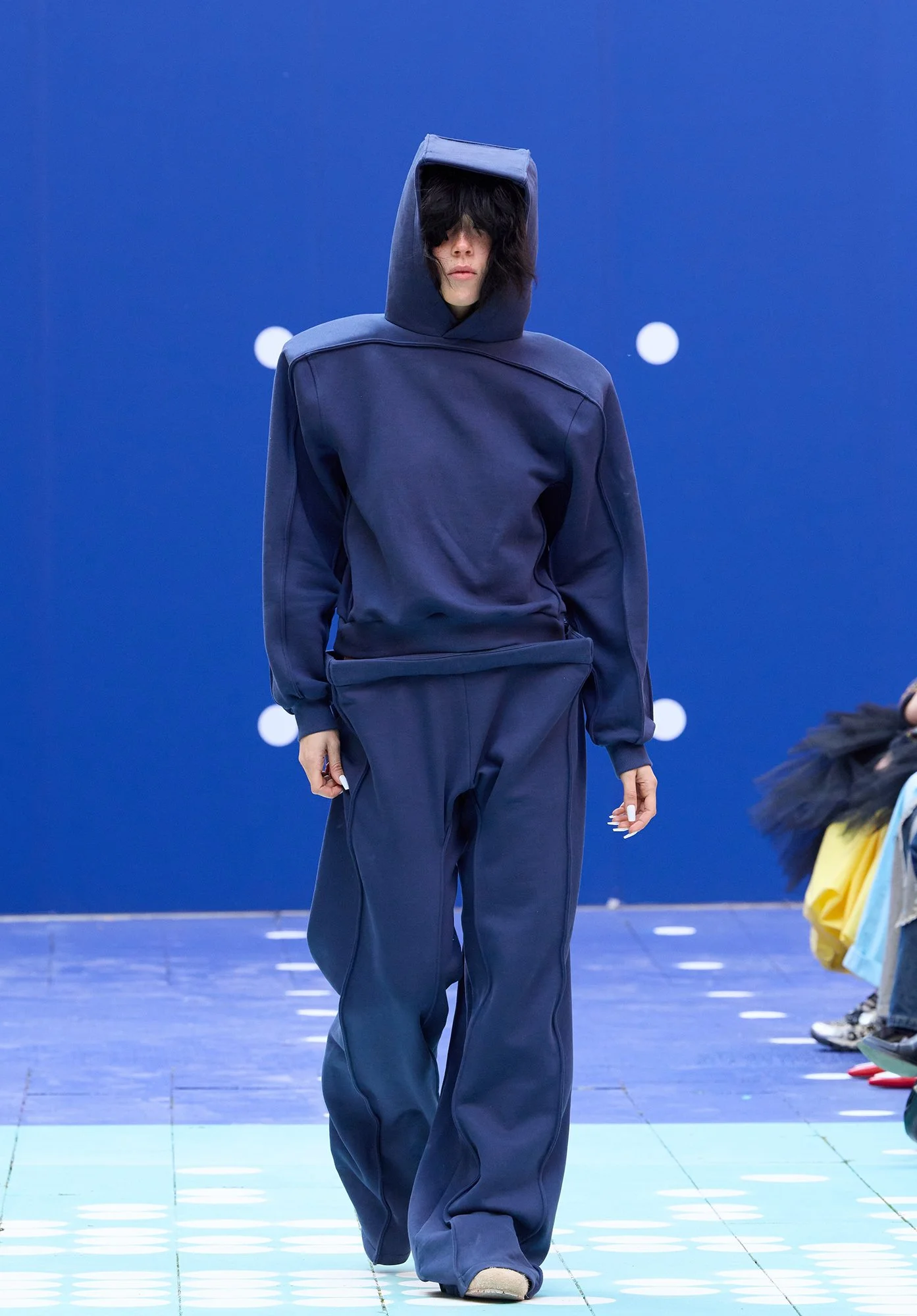Look_6.jpg