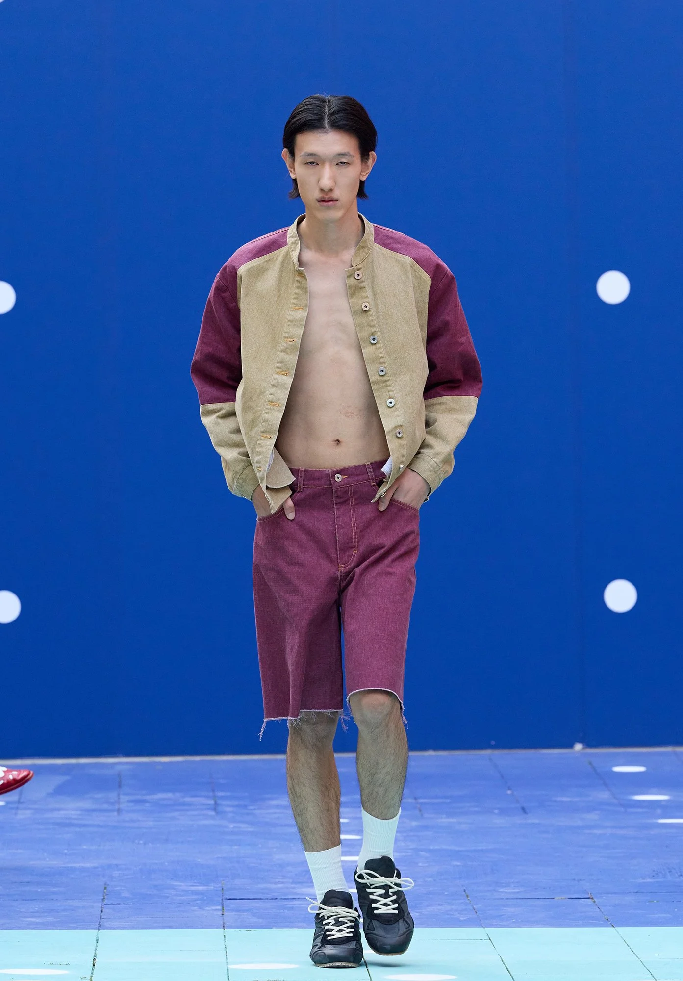 Look_17.jpg