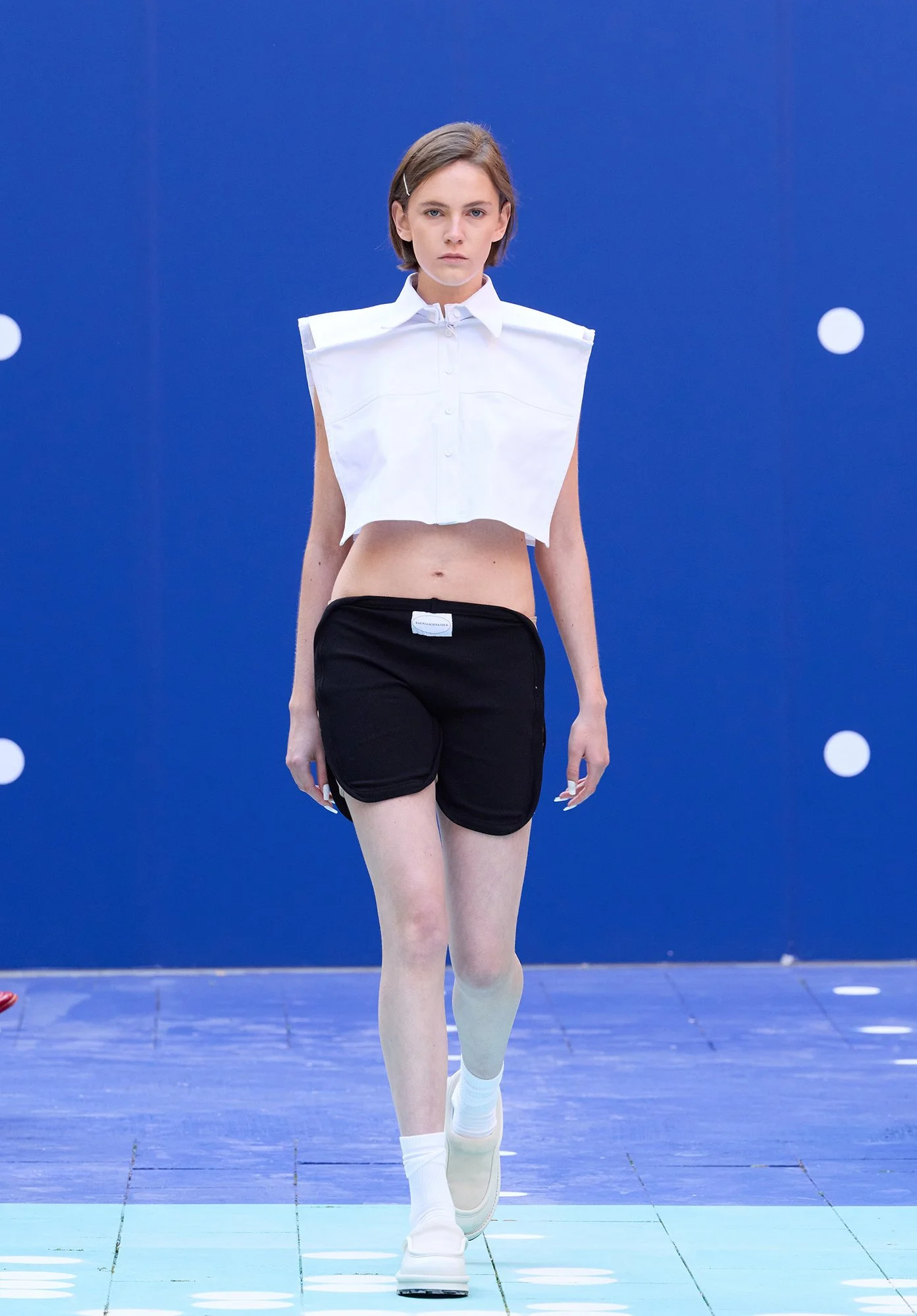 Look_9.jpg