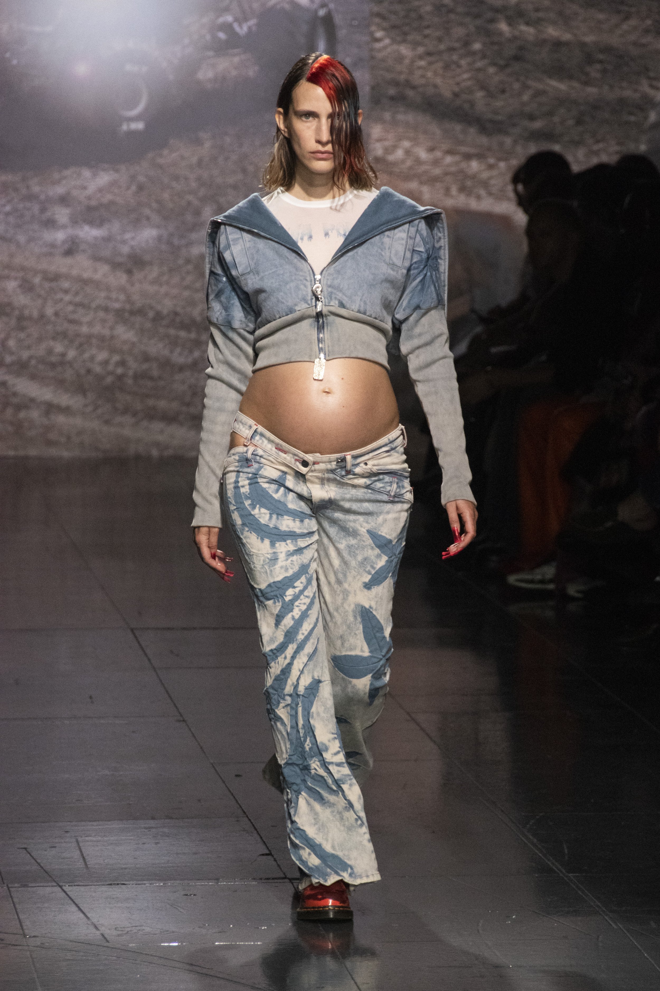 MASHA_POPOVA_CATWALK_@PHOTOGSBYCHAR_04.jpg
