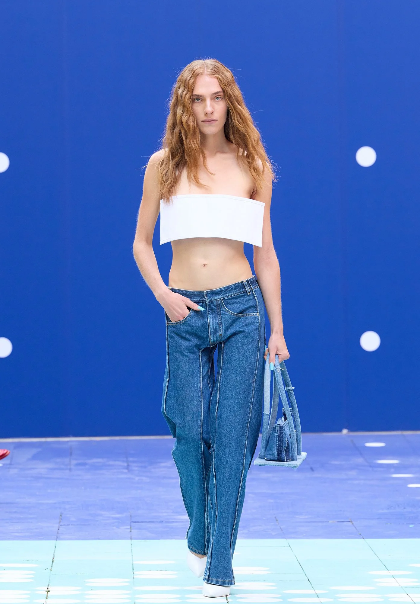 Look_5.jpg