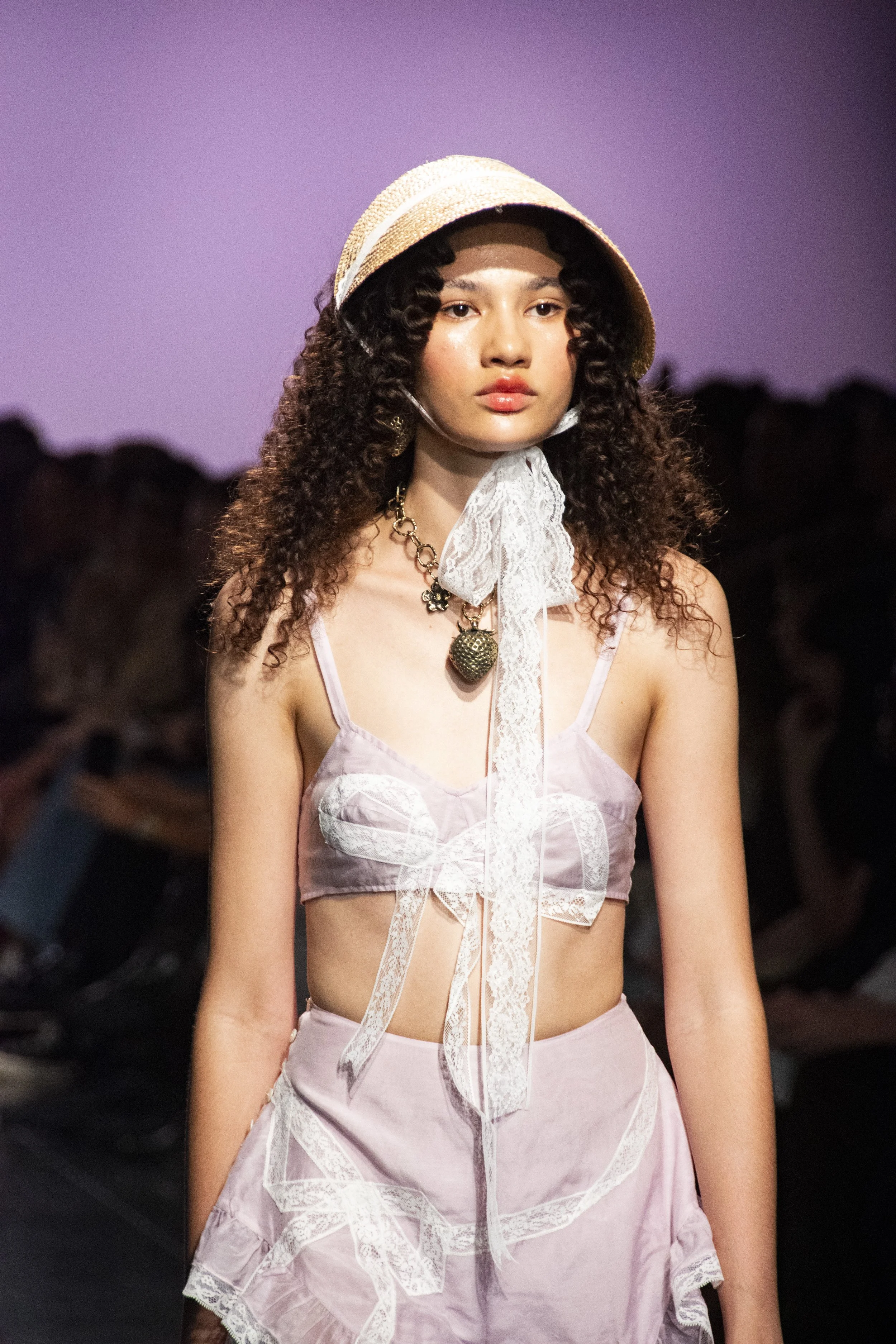 YUHAN_WANG_RUNWAY_@PHOTOGSBYCHAR_04.jpg