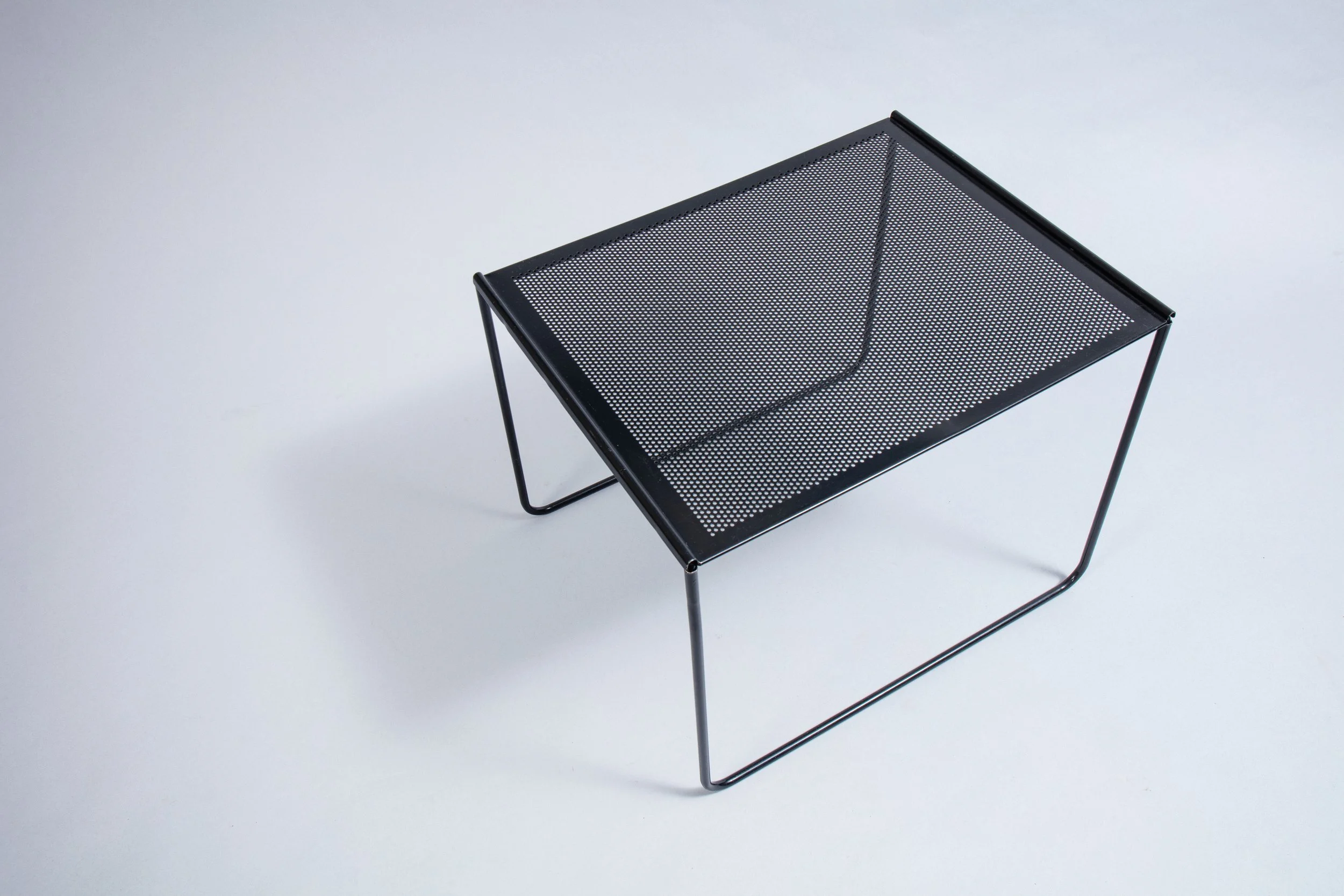 80s coffee table made of metal