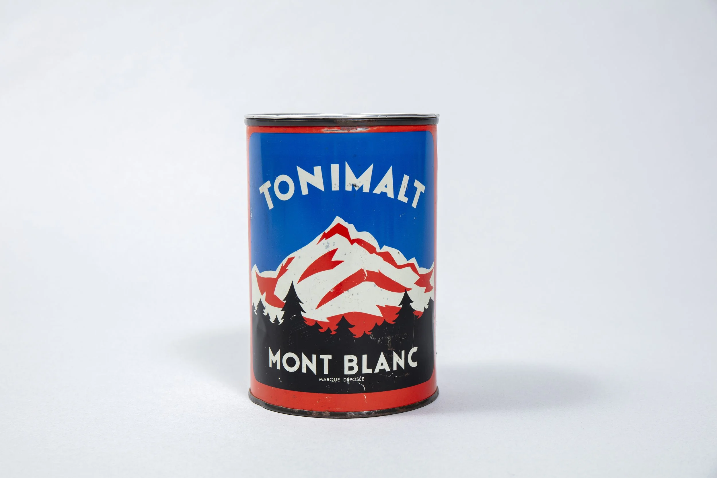 Metal box for the beverage ‘Tonimalt’.