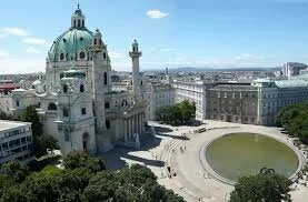 karlskirche.jpeg