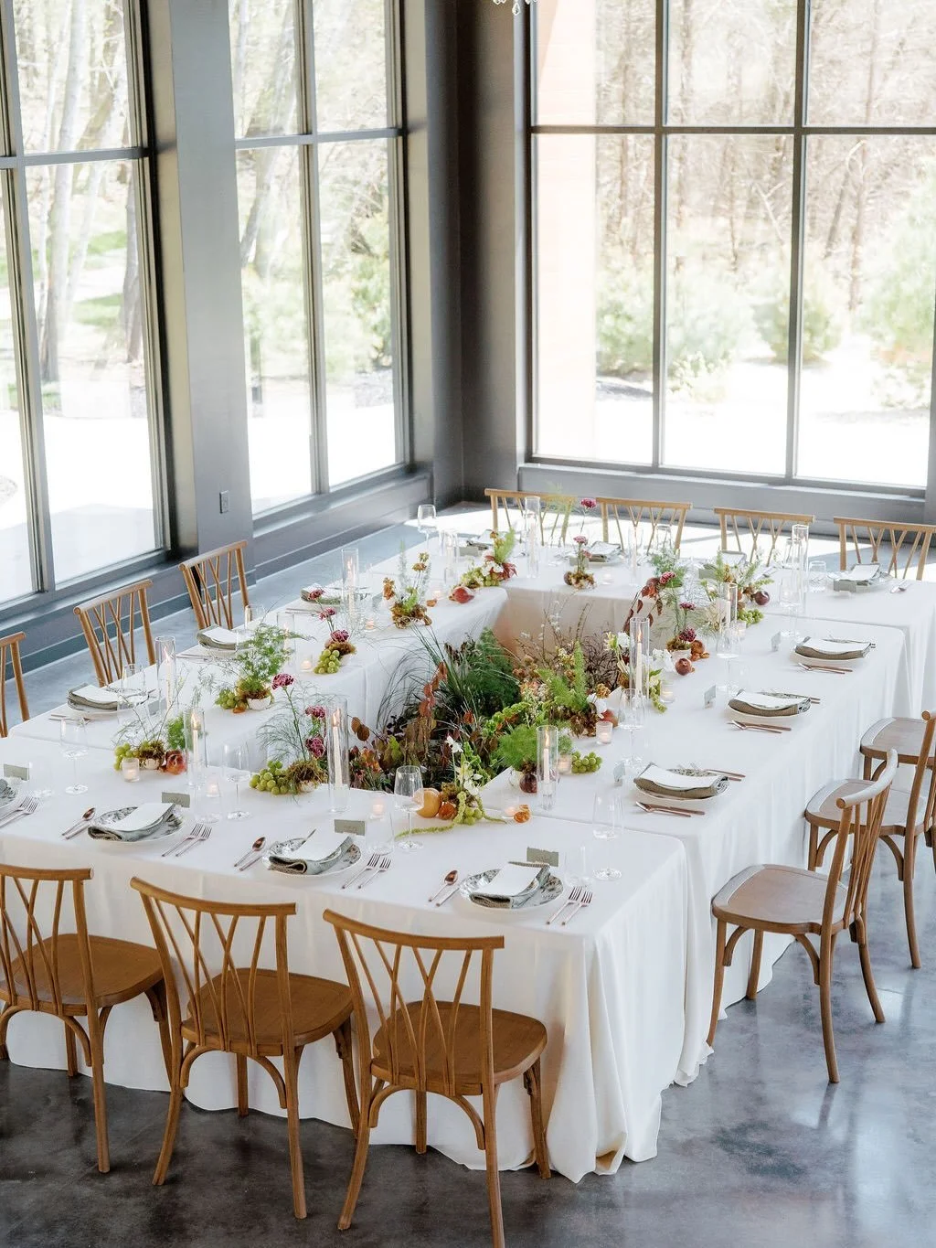 A lush table meadow in an earthy spring palette. Loved being part of this creative shoot last spring with @wisconsinbride and the sweetest team of vendors. 

Photos: @lynetteboyle 
Venue: @woodsandcoweddings 
Planning: @midwesternbride 
Rentals: @apr