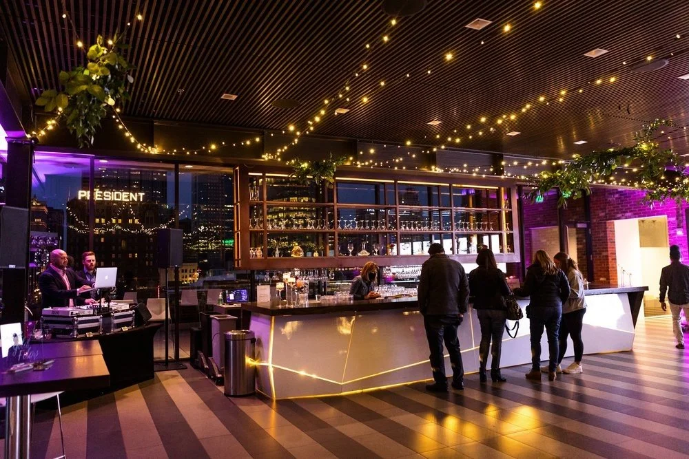 Three Points DJ and Bar (2).jpg