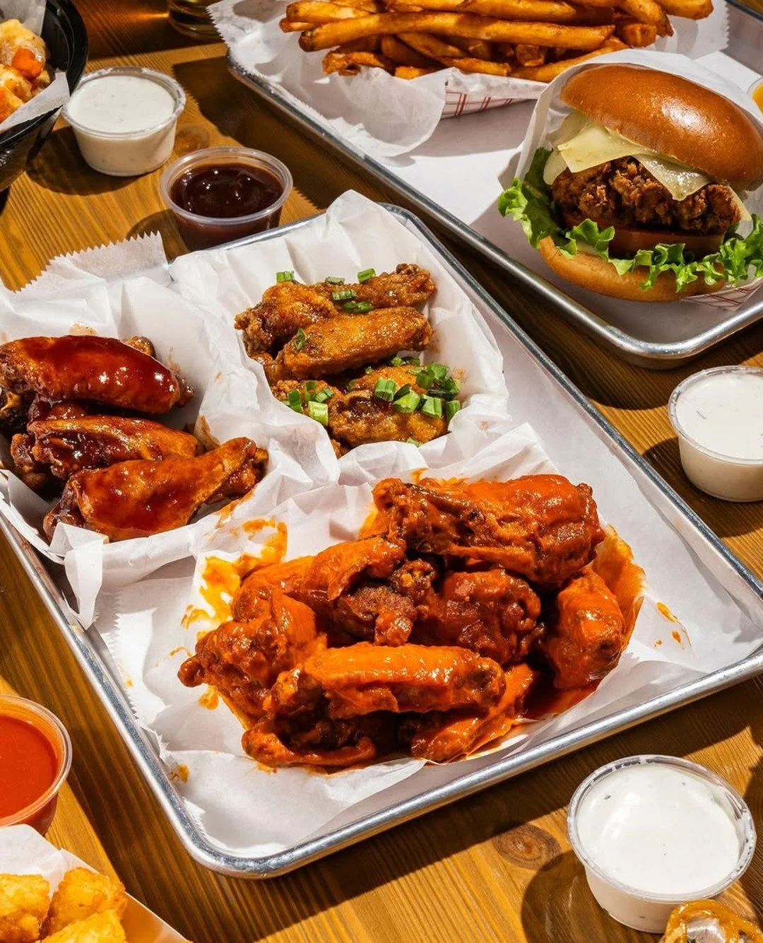 The ultimate gameday spread from @firewings! 🔥
#shopyourcommunity #shopeatplay #deltashores #firewings #sacramentoca