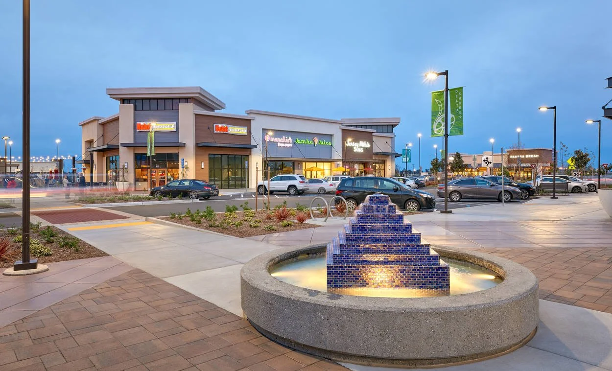 Menchie’s — Delta Shores