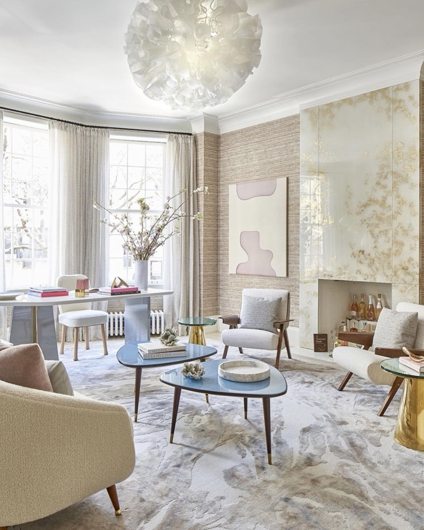 As we gear up for this years Kips Bay Show House, let&rsquo;s take a moment to revisit our installation of Eve Robinson&rsquo;s stunning display from 2019. @everobinsonassociates 📸: @marcoriccastudio 
#kipsbayshowhouse #interiordesign