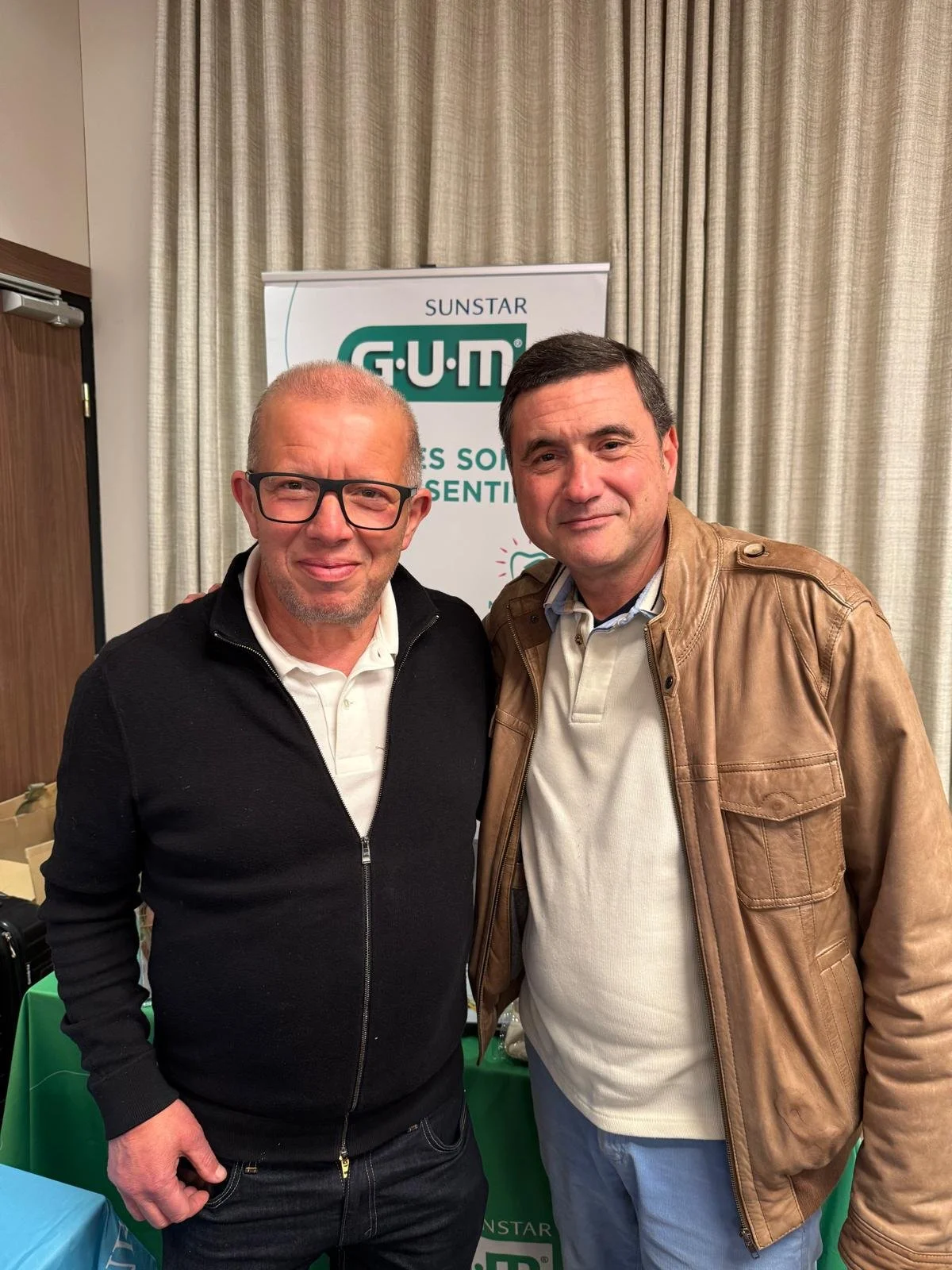 Nadir Houache  (Sunstar) et le Dr Philippe Madar
