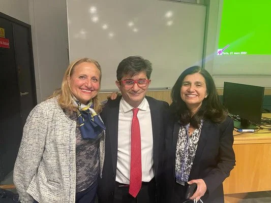 Honoraires encadrés 1.jpeg