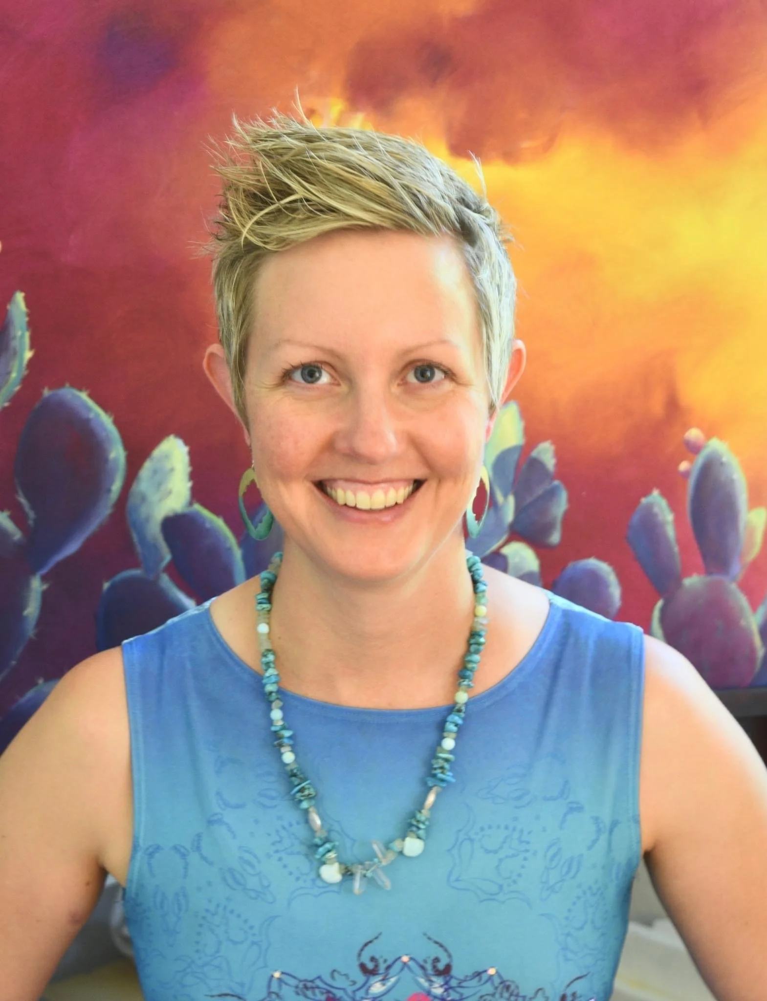 Chelsea Artpreneur Coaching Headshot (1).JPG