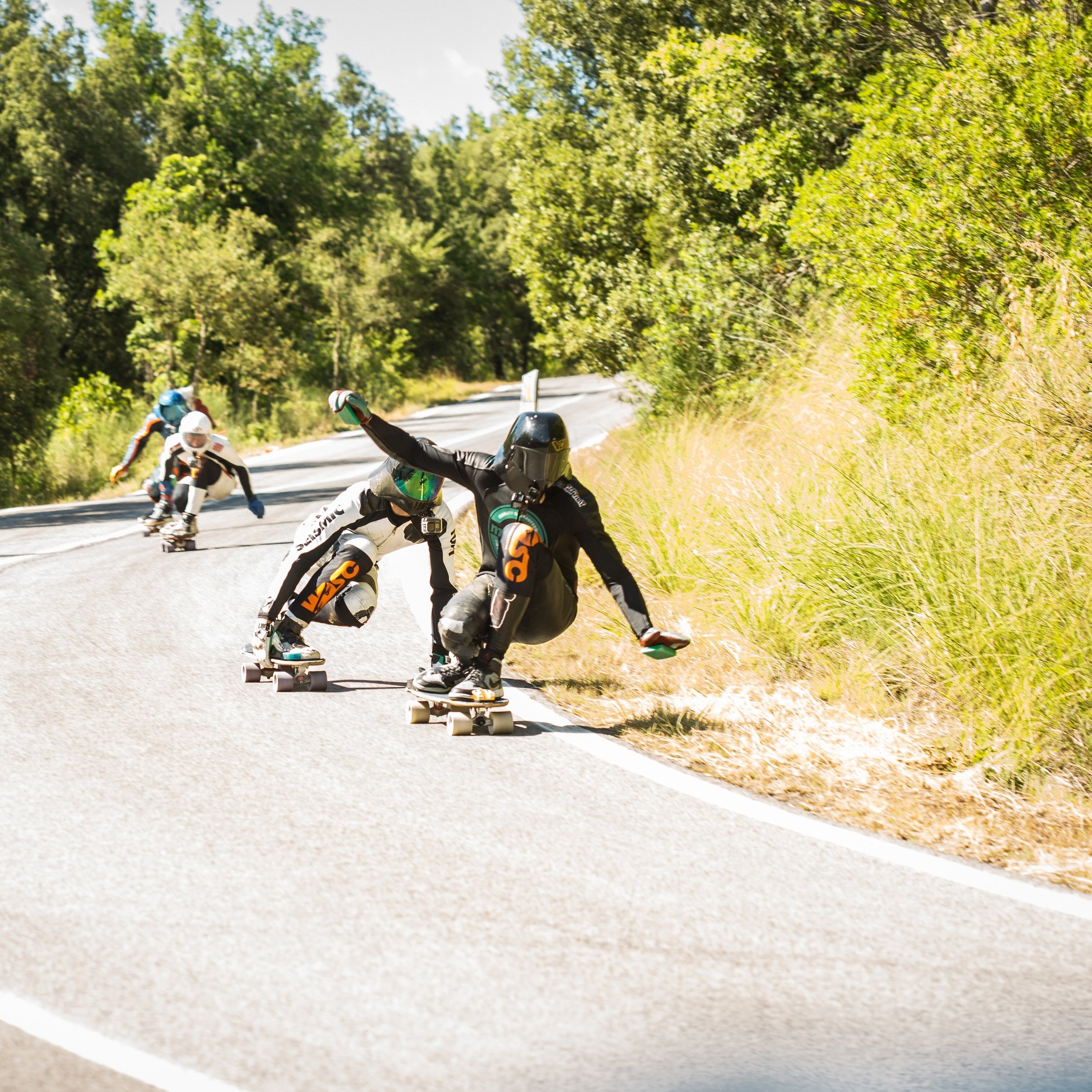 @hazclarke_hlss &amp; @adrienpaynel going deep into the last chicane at TST.

Both these guys will be going large this year. 
Coming soon to a podium near you. 

@duckvaderphoto 

#madridskateboards #madriddownhill