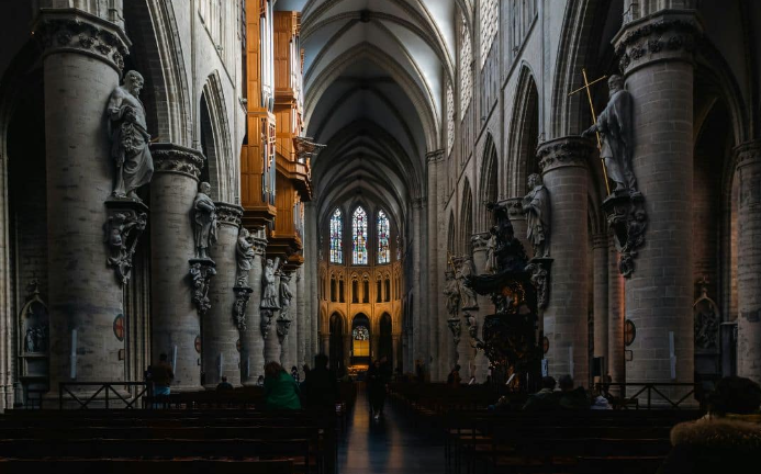 Christians Face Ongoing Attacks in Europe