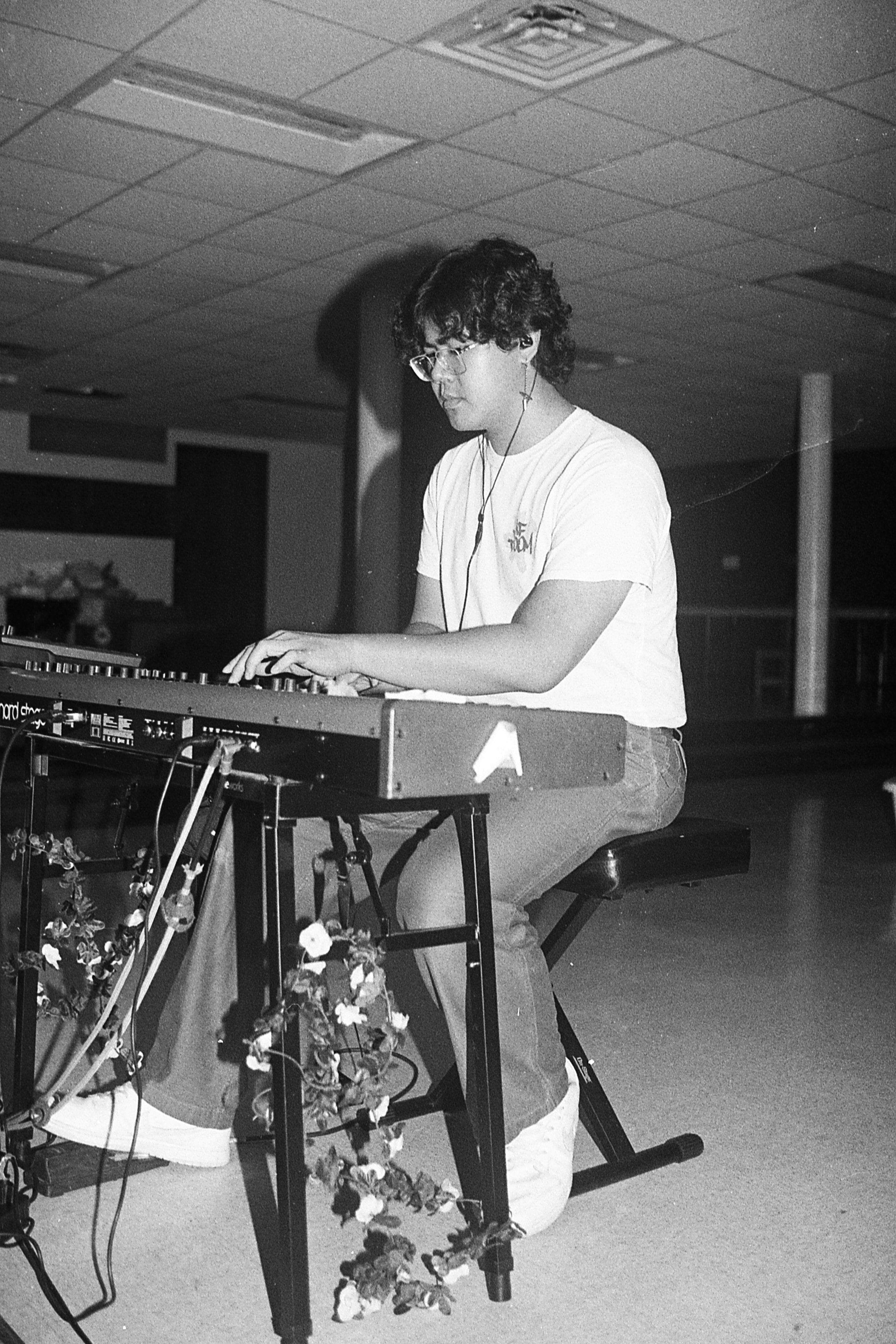 9/20/24, Phukao on Keys - Nikon F4, Kodak Tri-X 400