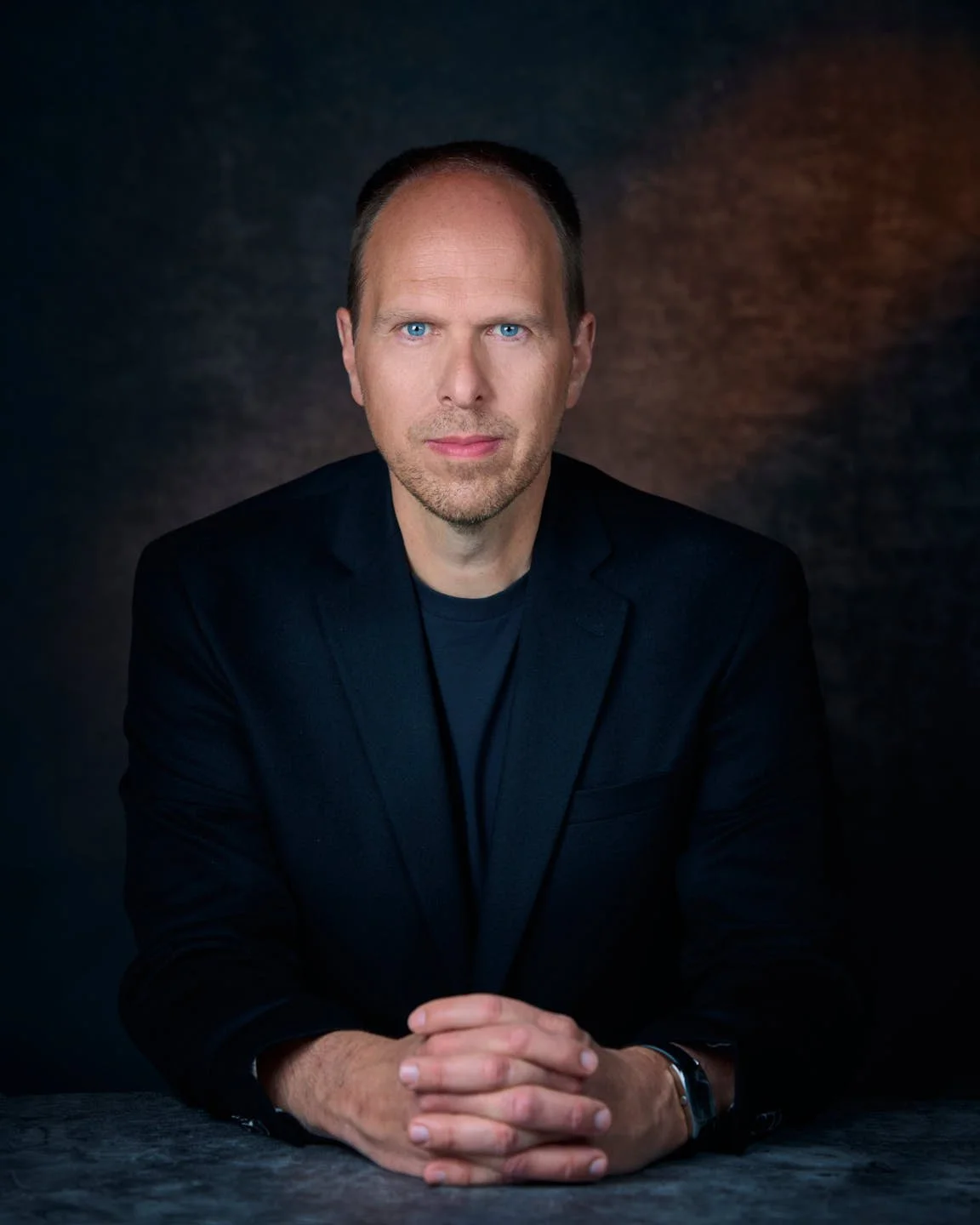 Professional and Corporate Headshot Photography Studio Oakville Burlington Jeff Bakker1806-Retouched.jpg