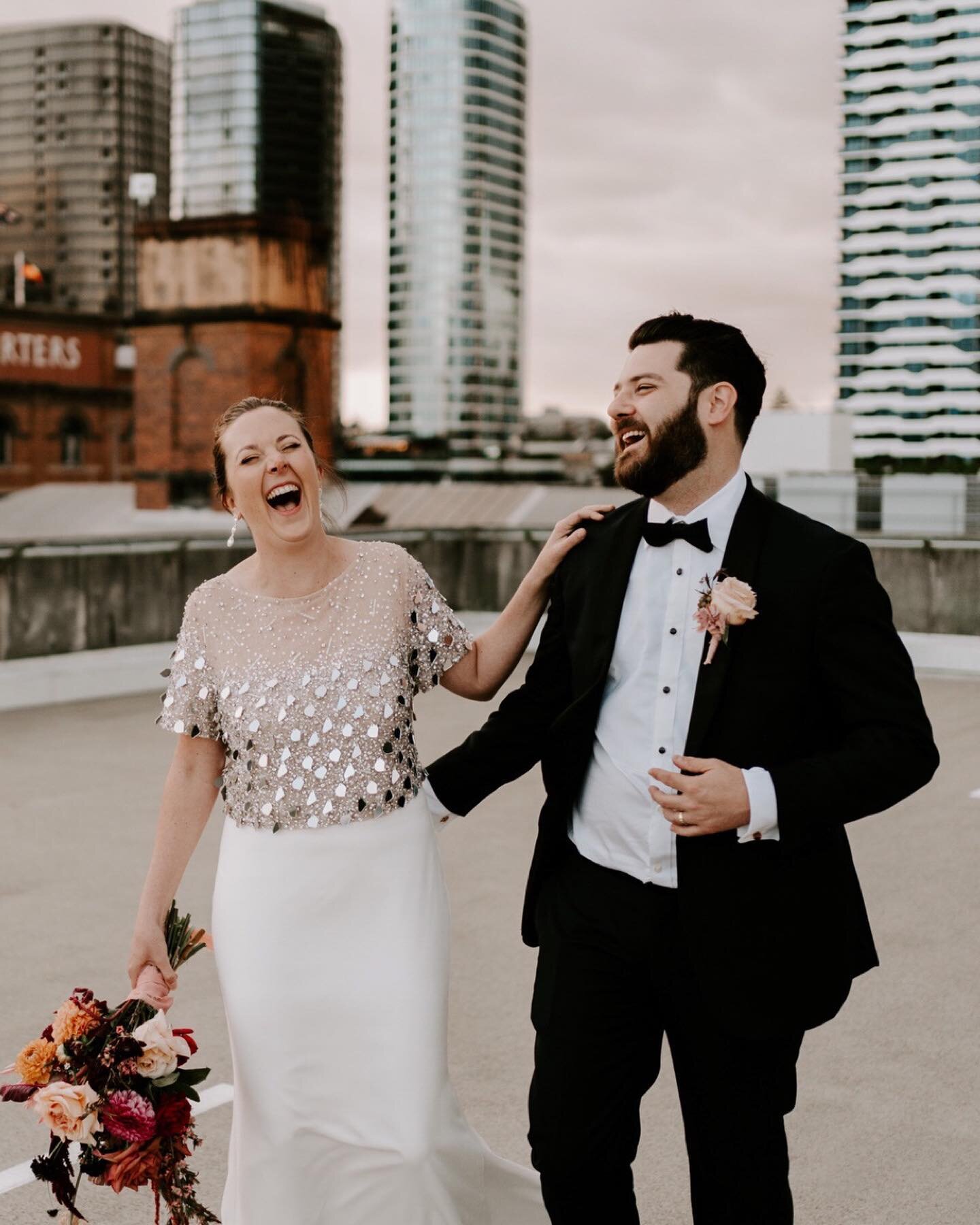 Lucy and Paul were married a few weeks ago, which was my last wedding of 2022 and just the most beautiful way to end a huge year. They are such warm, lovely and genuine people, who were surrounded by so much love for them, but more importantly, there