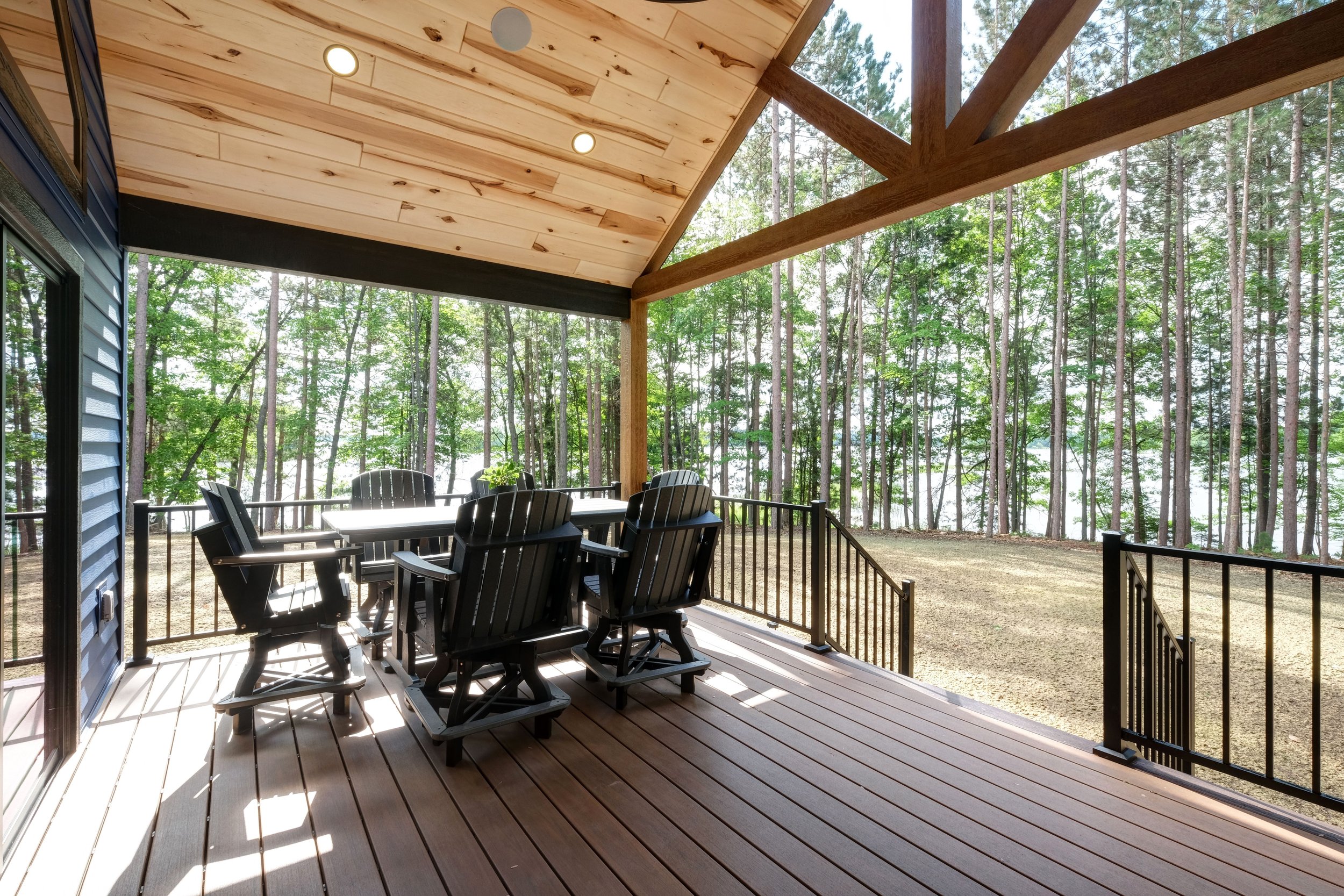 How Do You Design a Luxury Custom Home on Lake DuBay or the Wisconsin River?