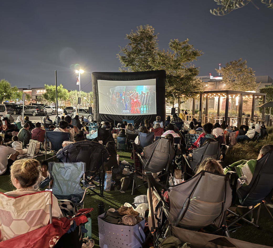 Summer Movie Night at the hangar - Lilo &amp; Stitch Live-Action