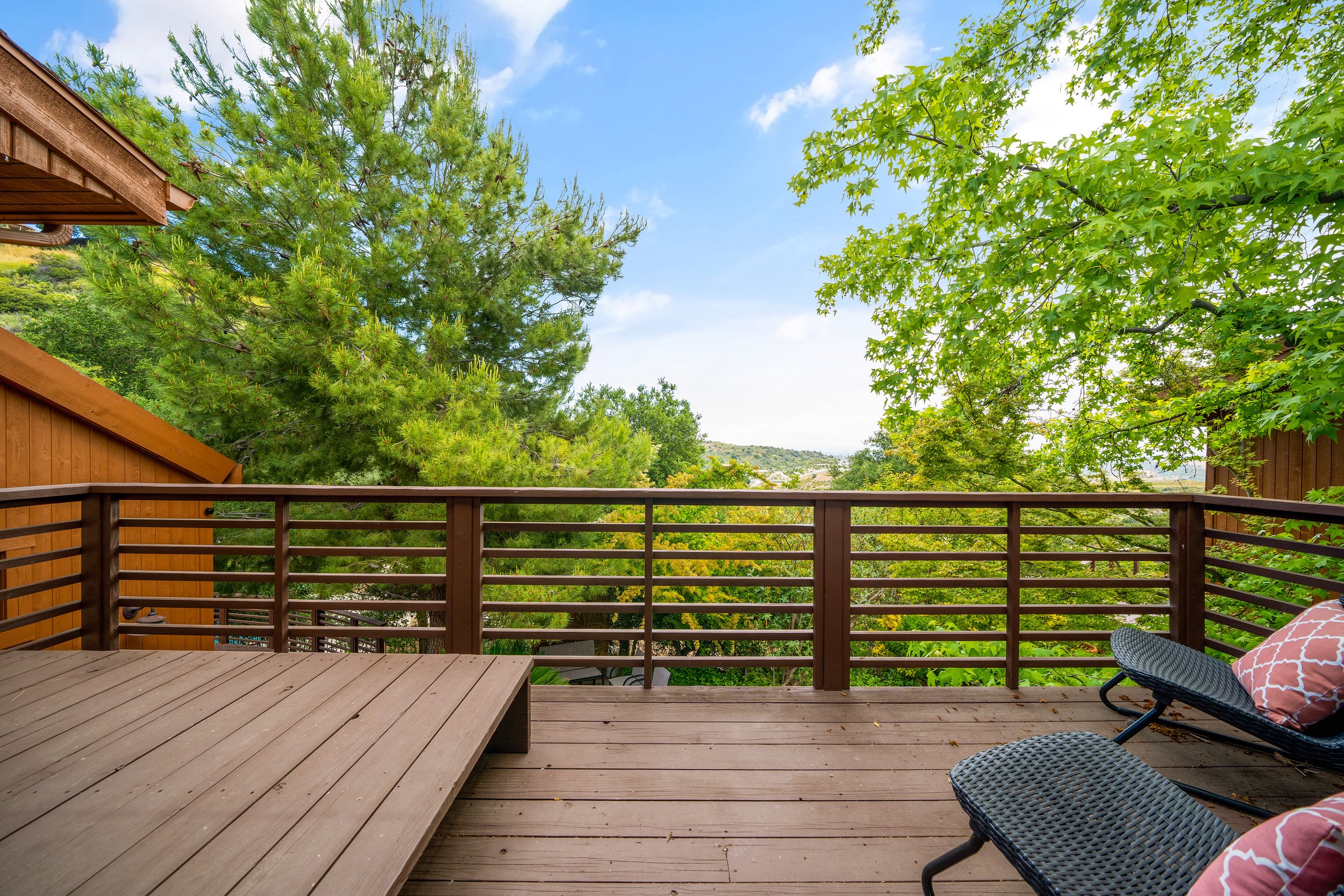 Bedroom_ Mountain View Balcony.jpg