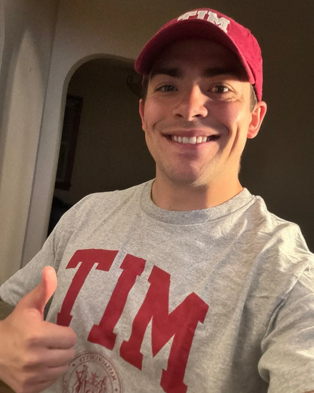 "Get involved with Service to School and utilize all of the resources at your disposal, because it's thanks to everyone who helped me that I was able to get into such an amazing school. My mentor provided me with valuable advice on connecting wi