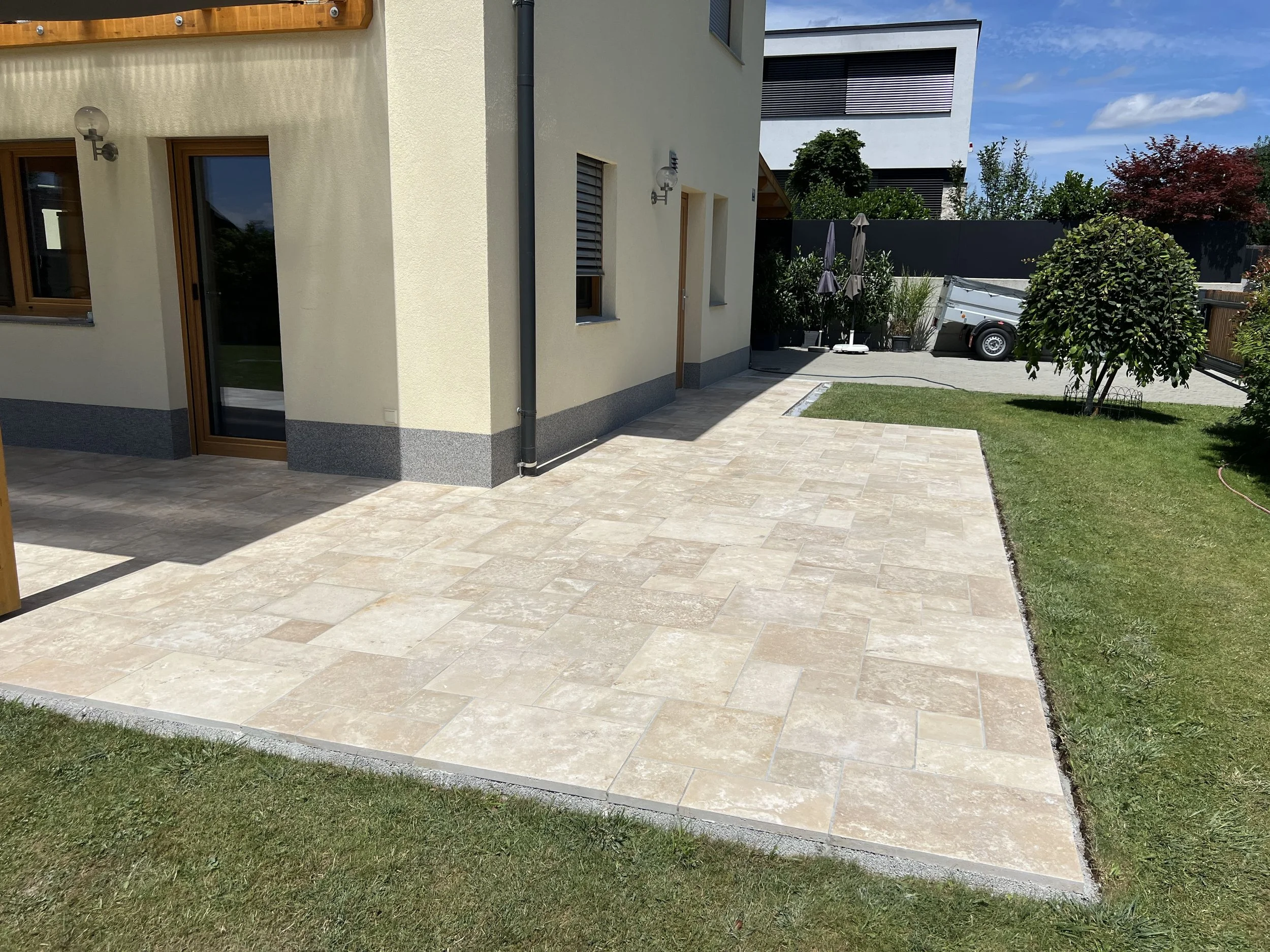 Travertin Beige Verband 3.JPG