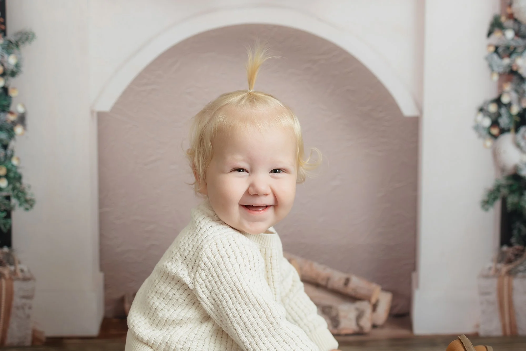 Studio Christmas Session Family