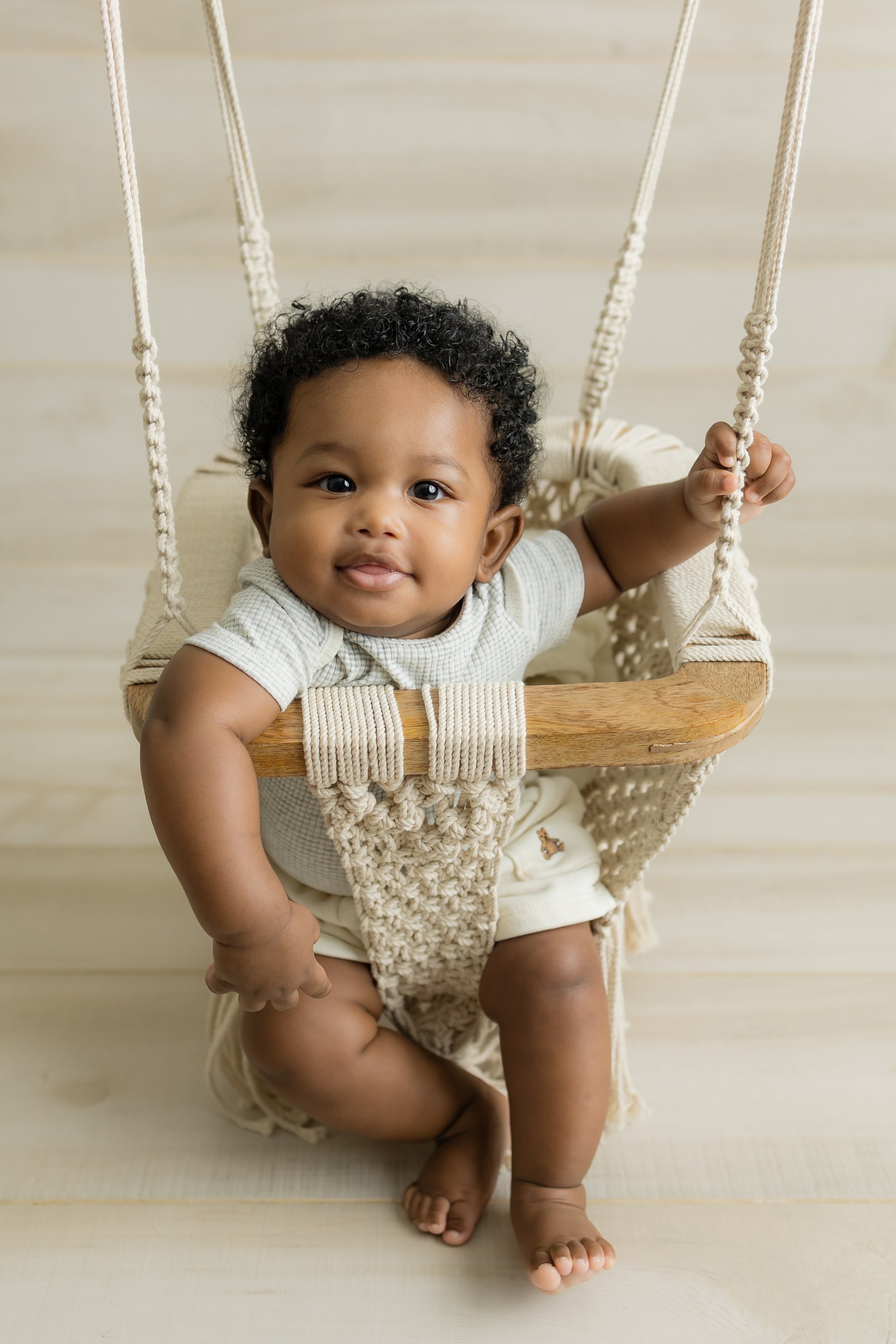 6th month baby milestone studio photography session