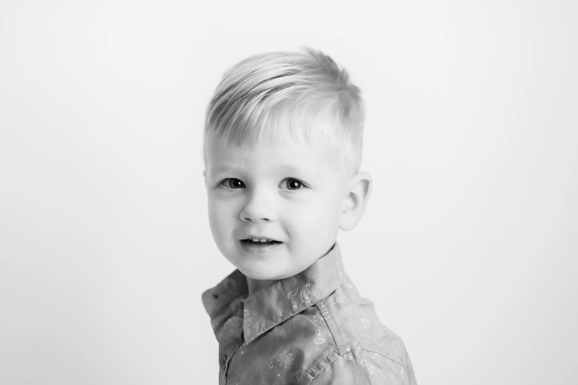 NoVa young child portrait studio