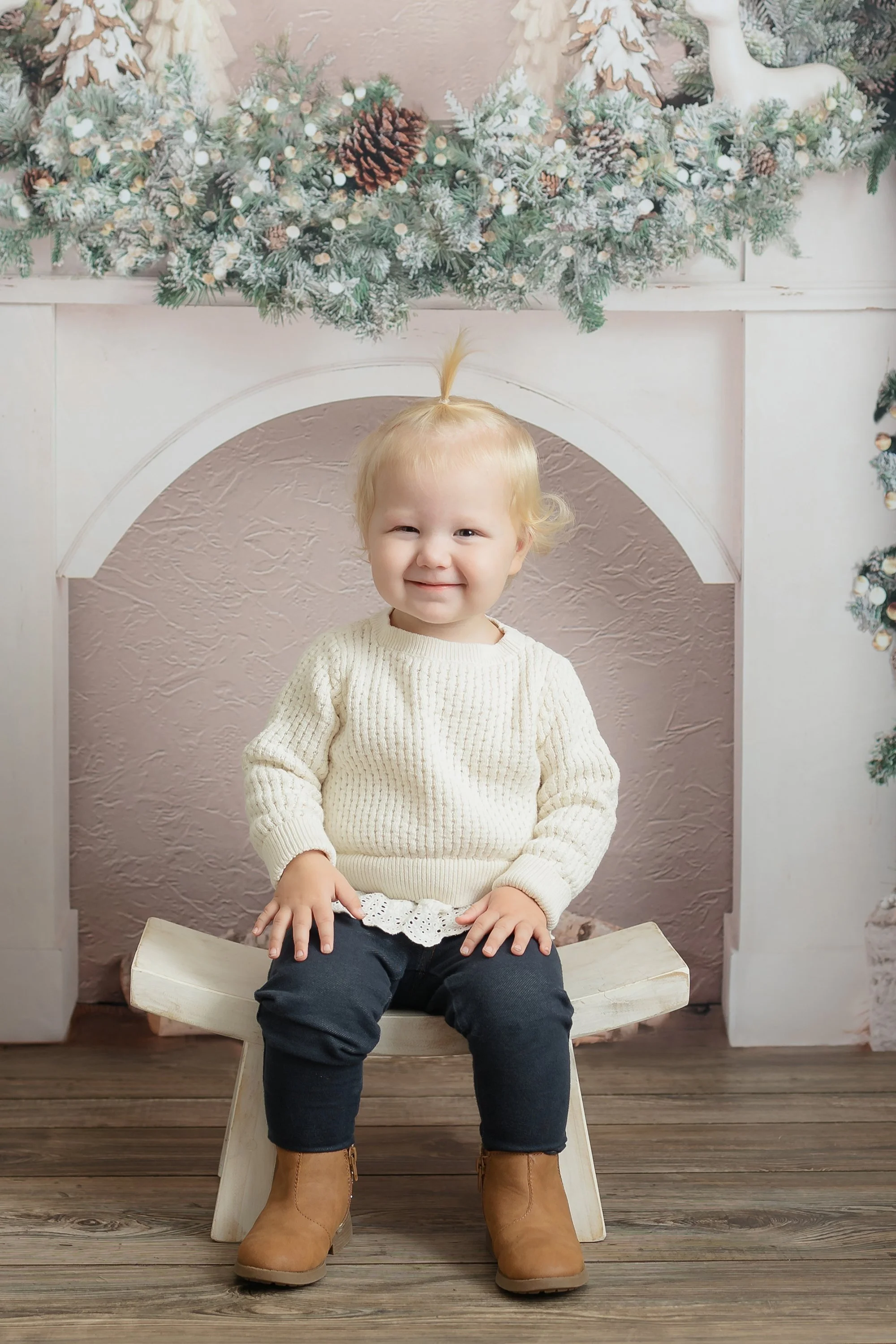 Studio Christmas Mini Session Alexandria