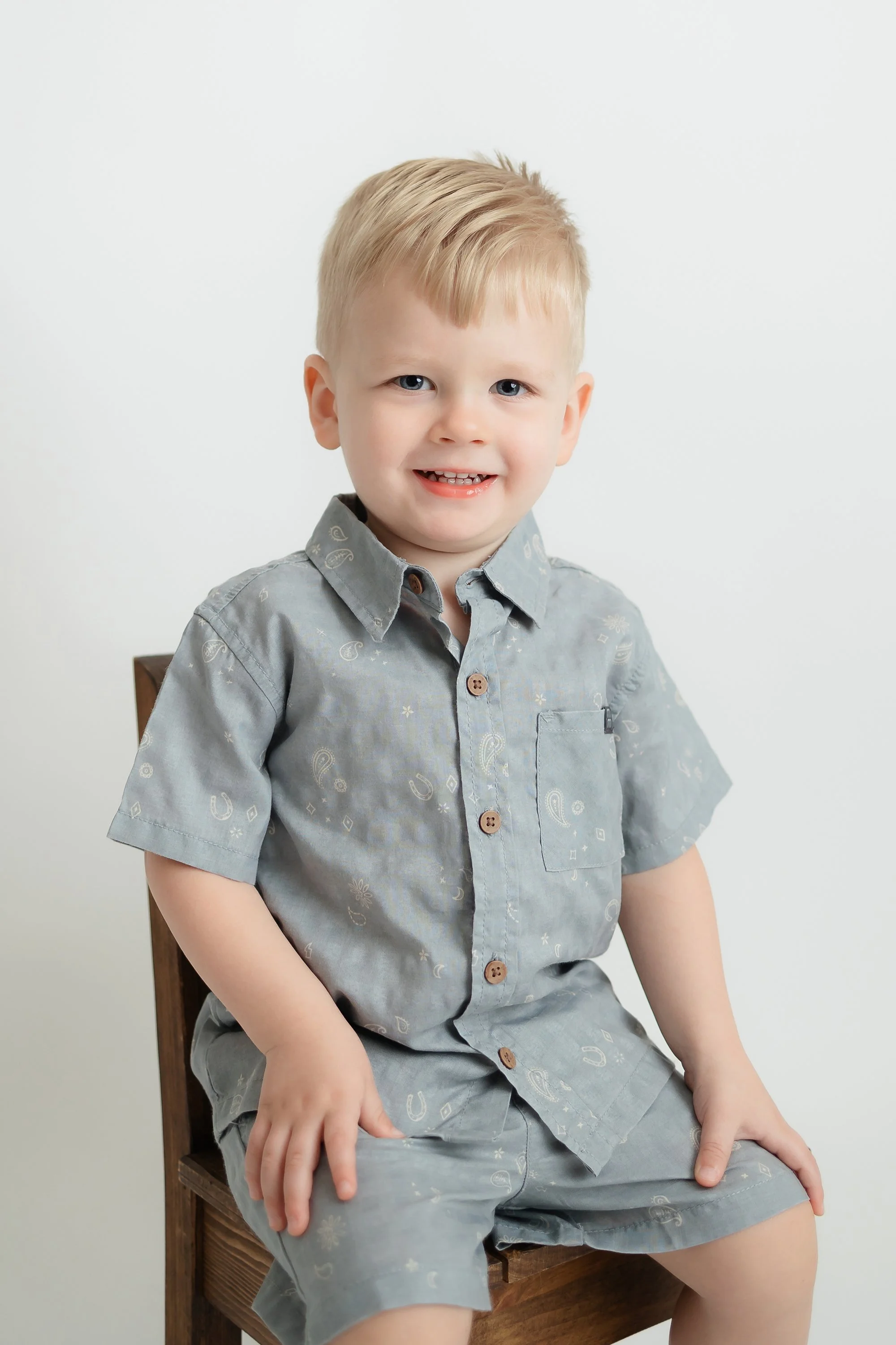 Toddler milestone photography Northern VA