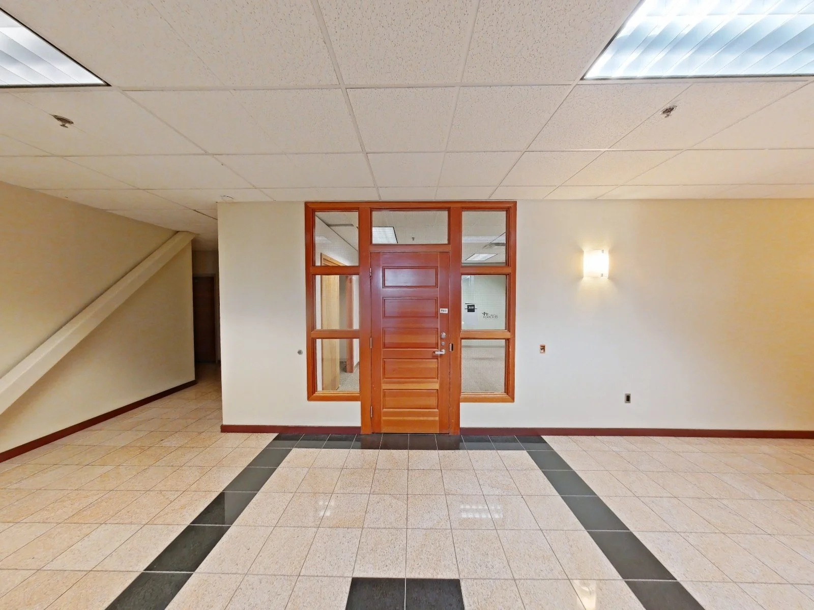 Suite 335 Entrance.jpg
