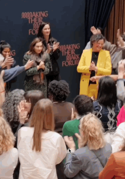 Komal Samia.gif