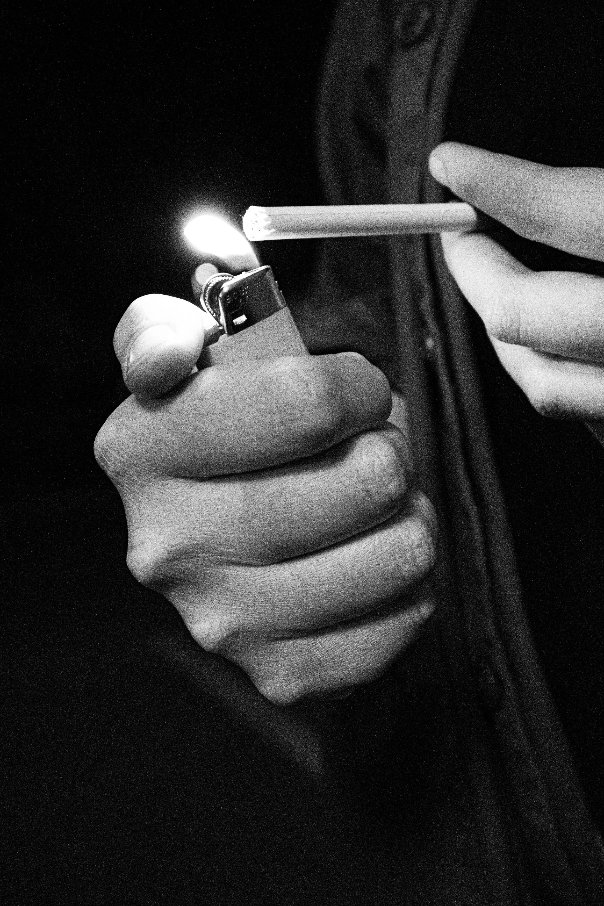  Janis Joplin, Kurt Cobain, Amy Winehouse, Jimi Hendrix, all members of the infamous “27 Club.” While that particular urban legend is prevalent in the modern American zeitgeist, a lesser-known offshoot, centered around disposable white lighters, deve