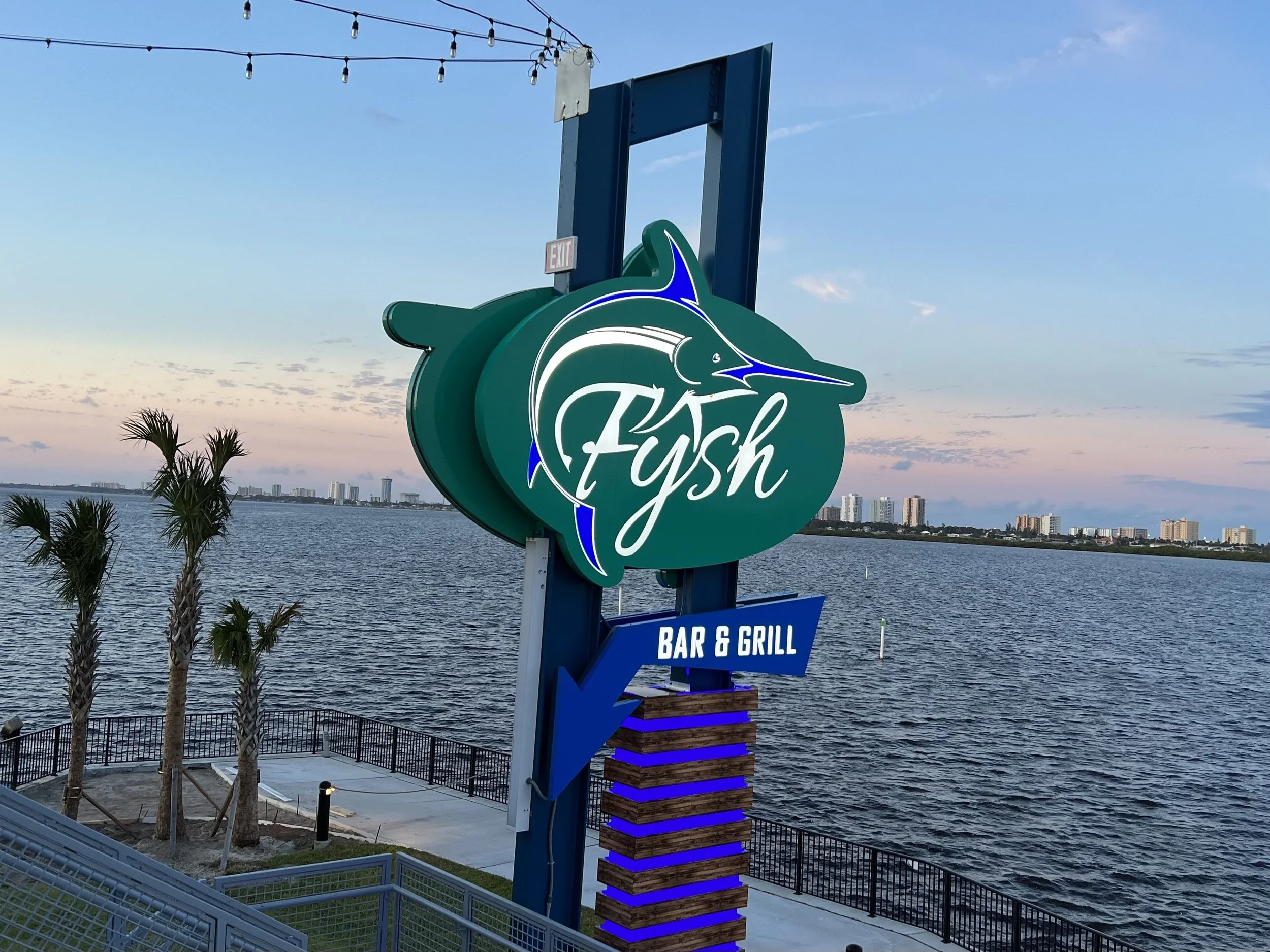 Fysh Bar & Grill