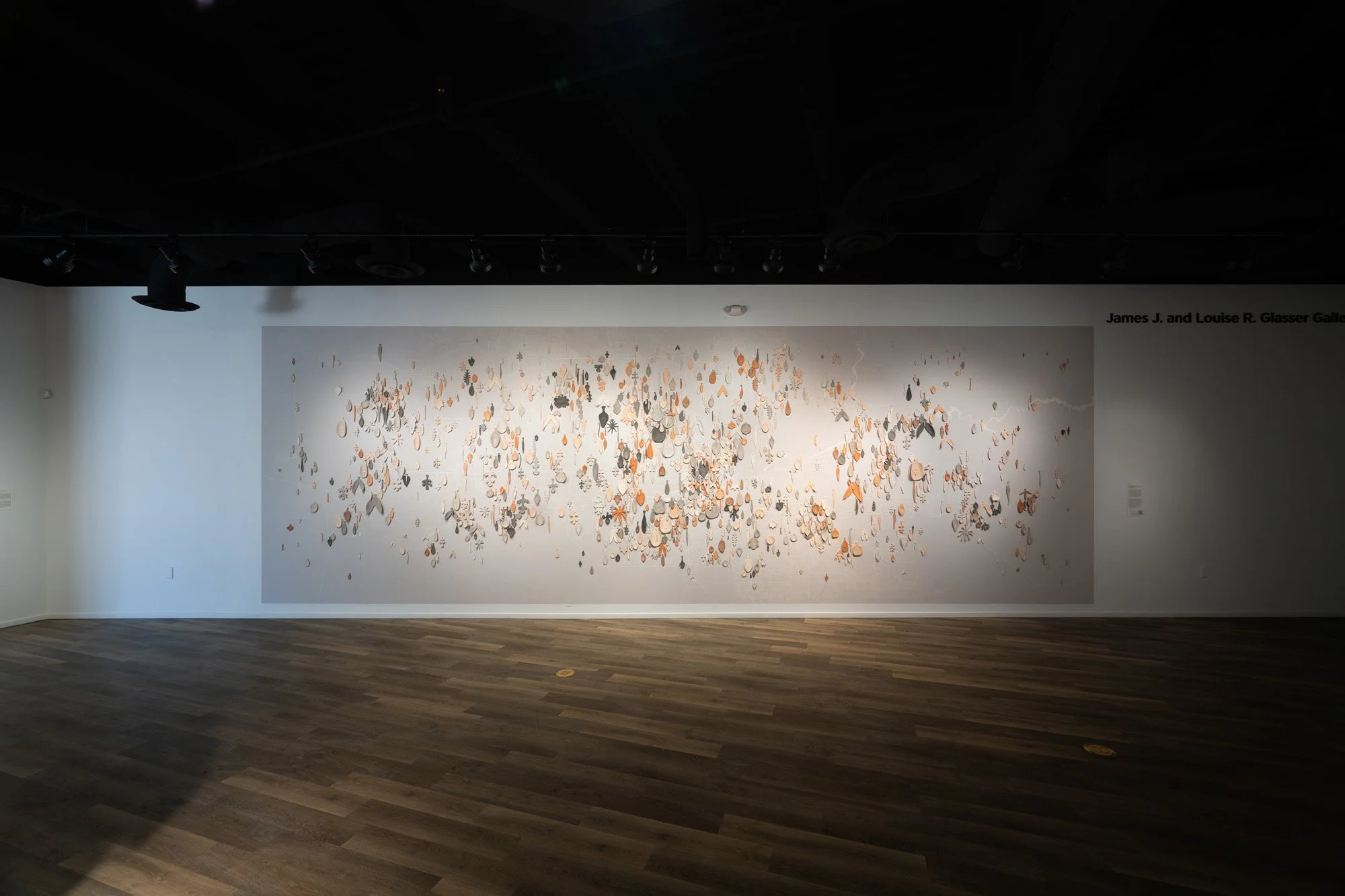Mary_Meyer_The_Leaf_Connection-Julius_Schlosburg-202608026-13_web.jpg