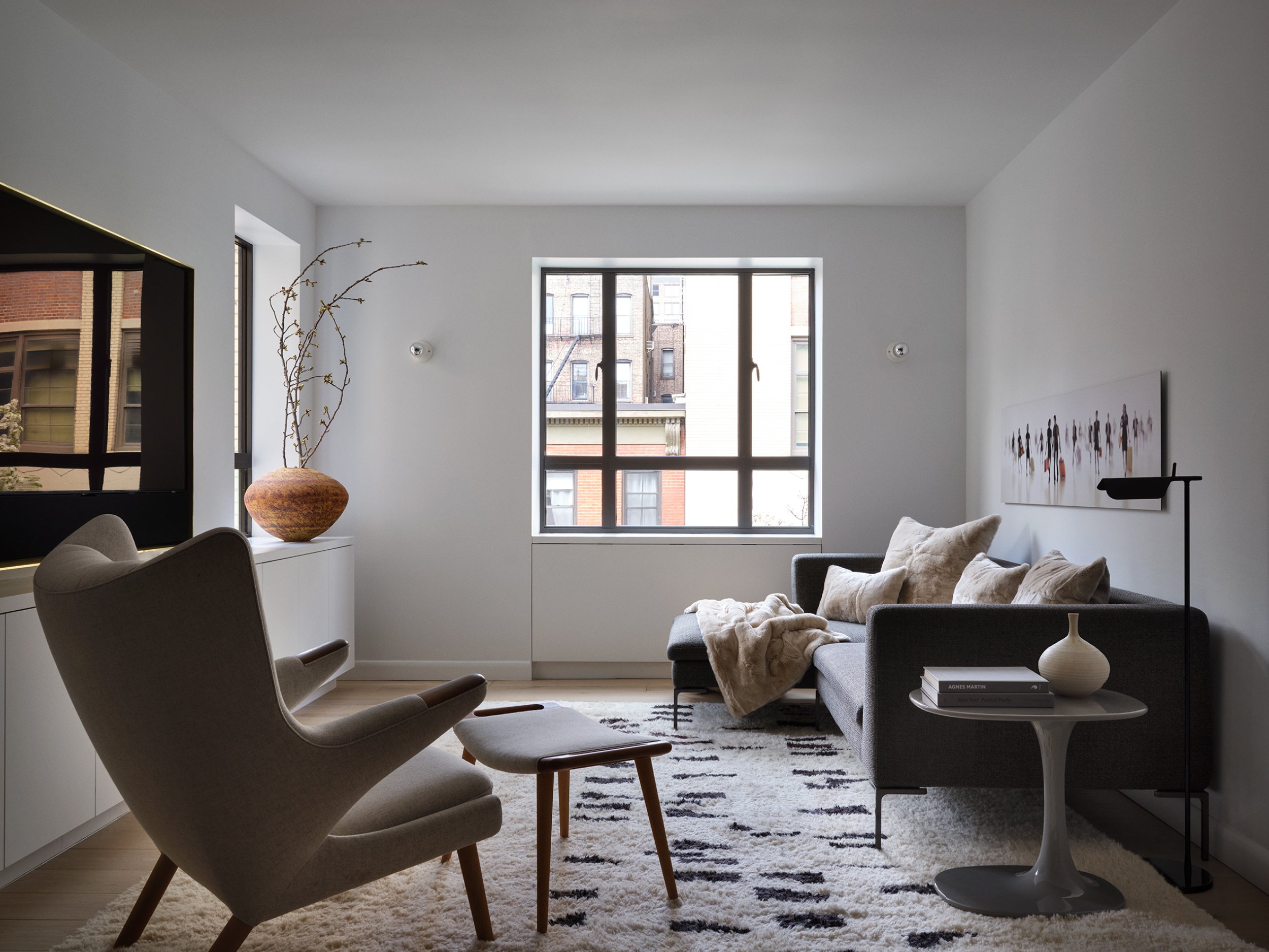 Chelsea Gardens Apartment No. 02.jpg