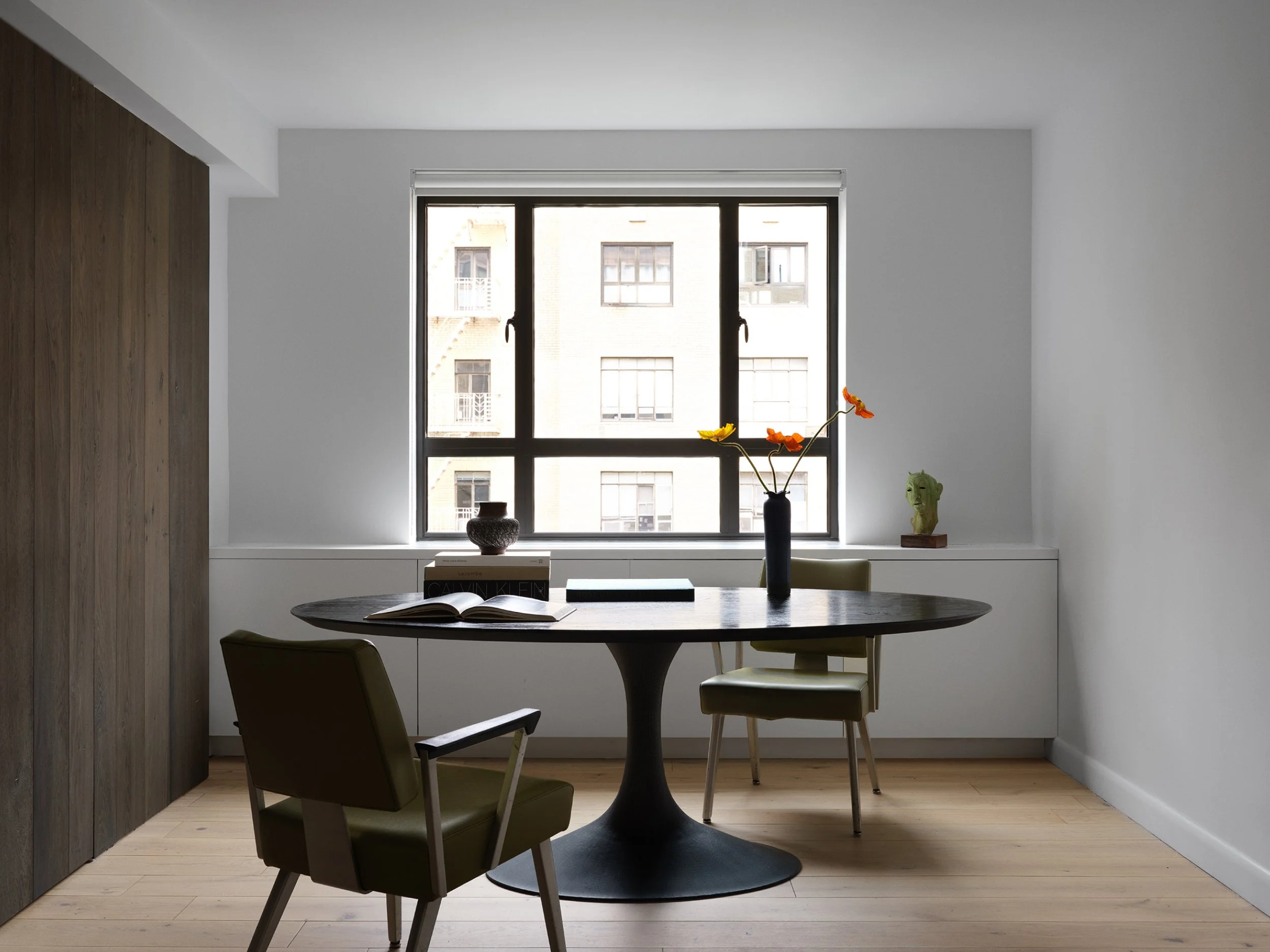 Chelsea Gardens Apartment No. 02-5.jpg