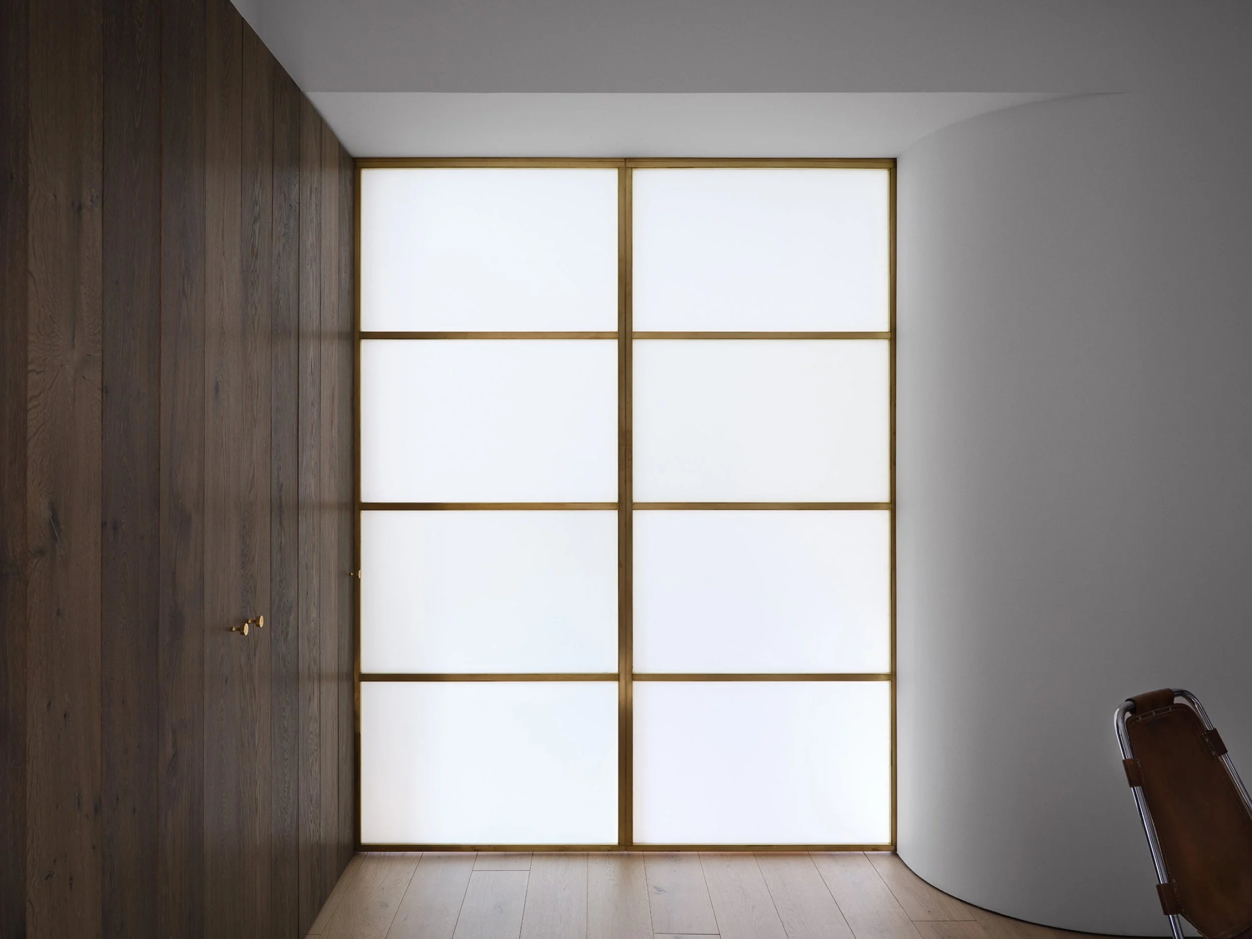 Chelsea Gardens Apartment No. 02-11.jpg