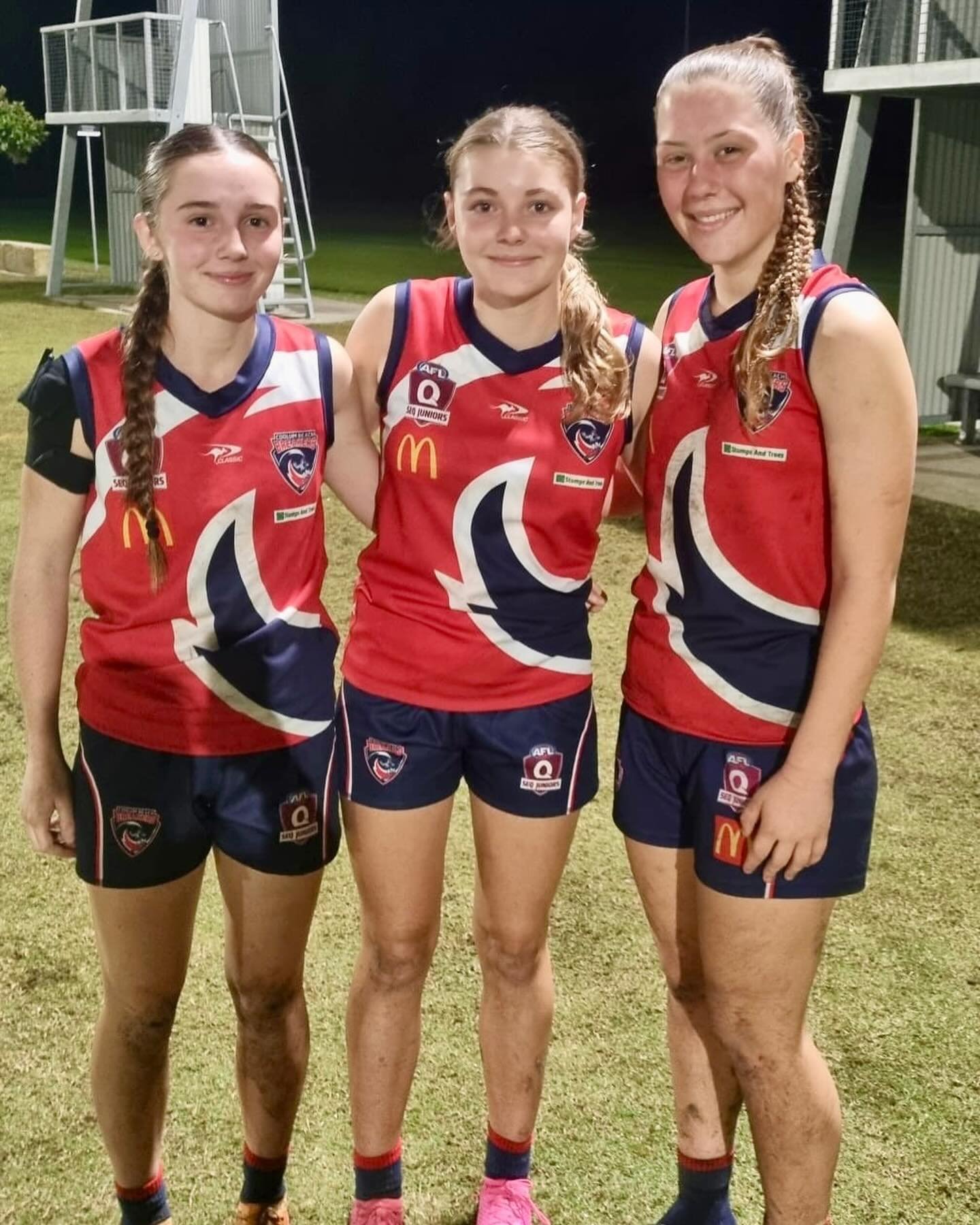 We hope all our mums had a wonderful Mother&rsquo;s Day 💐

The Breakers kicked off the weekend Friday night, under lights, down at Maroochydore. The U15 Girls came away with a convincing win - Awesome work 👏🏻 

Well done to all teams that competed