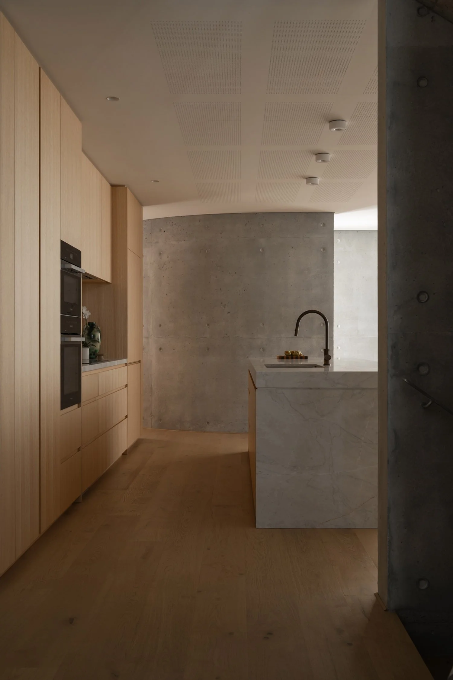 perth-swanbourne-maek-custom-luxury-home-minimalist-oak-kitchen-off-form-concrete-4.jpg