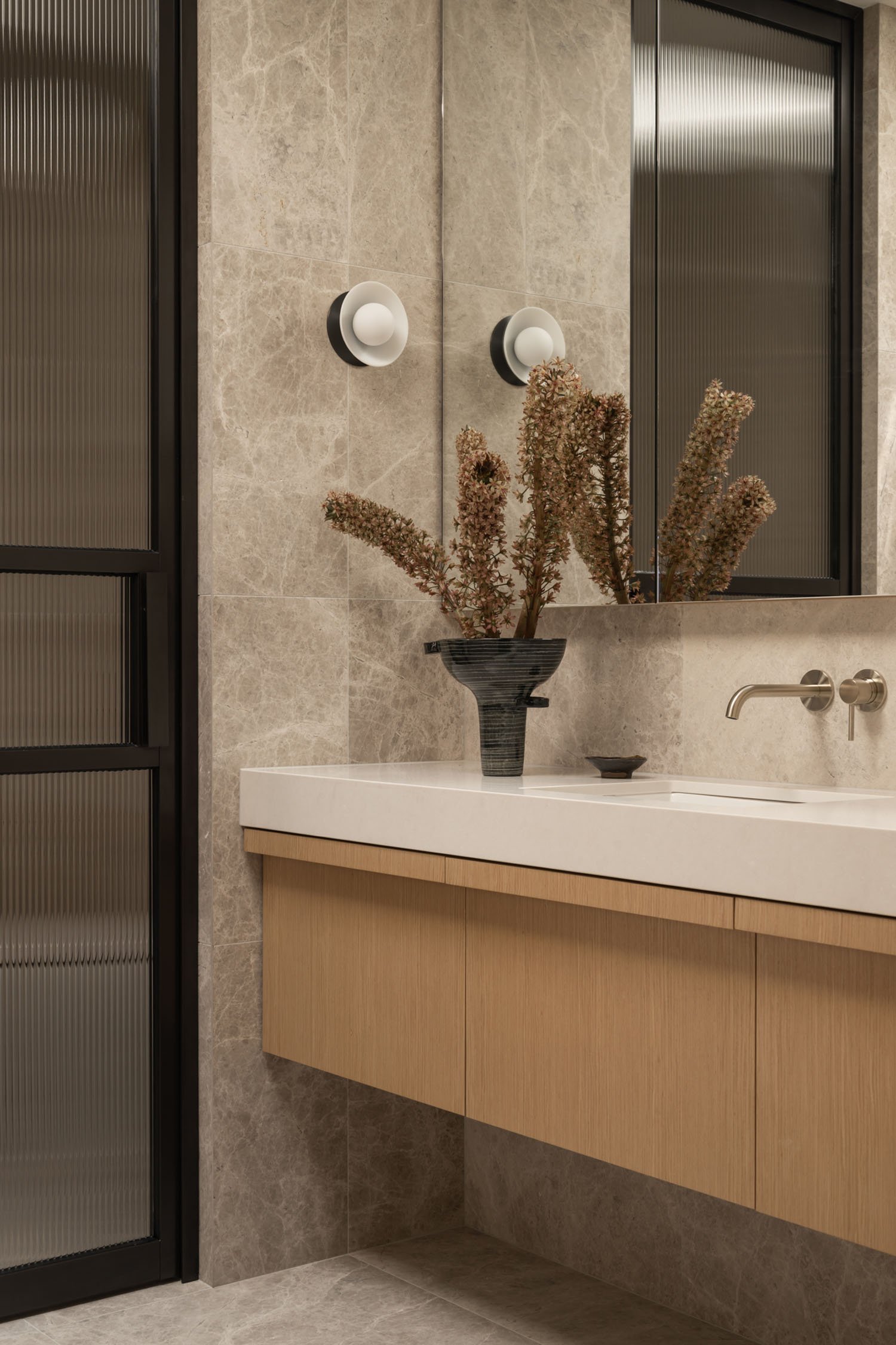 perth-cottesloe-maek-custom-luxury-home-interior-design-bathroom-ensuite-bernini-silver-pearl-limestone-cabinetry.jpg