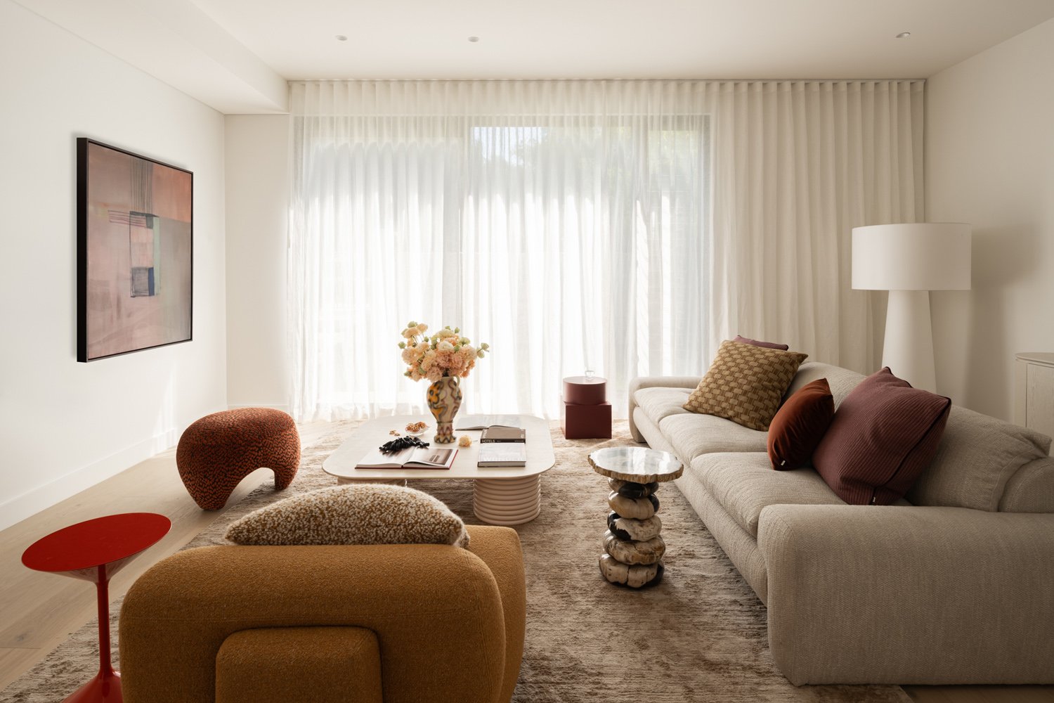perth-cottesloe-maek-custom-luxury-home-interior-design-loam-jardan-mobilia-cult-design-armadillo-and-co-kate-dolan-art.jpg