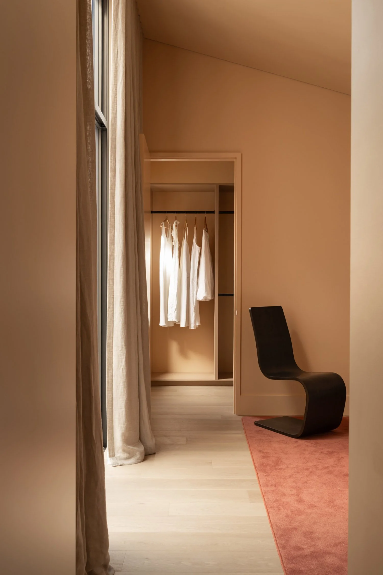 north-fremantle-maek-custom-home-wardrobe.jpg