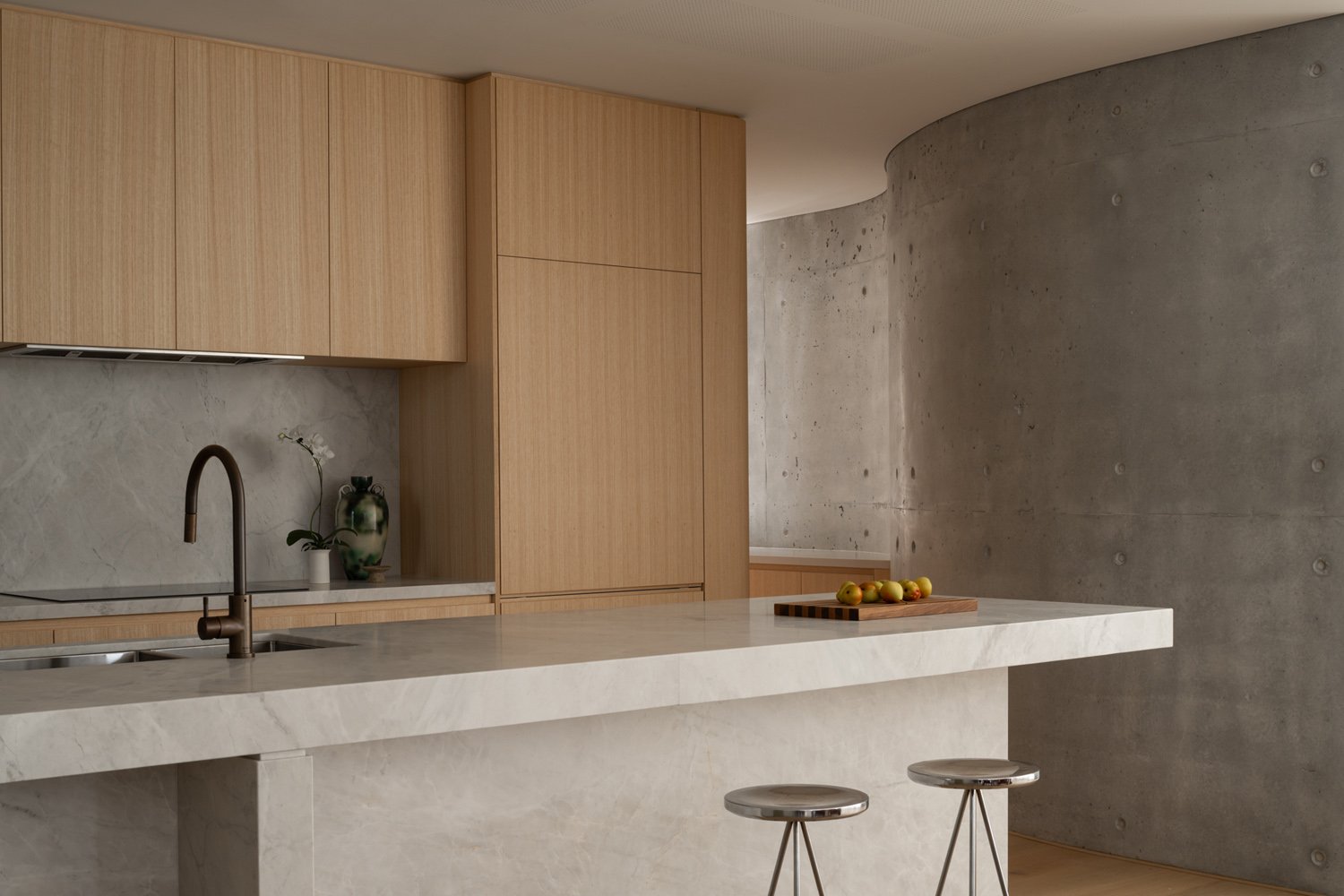 perth-swanbourne-maek-custom-luxury-home-minimalist-oak-kitchen-off-form-concrete-1.jpg